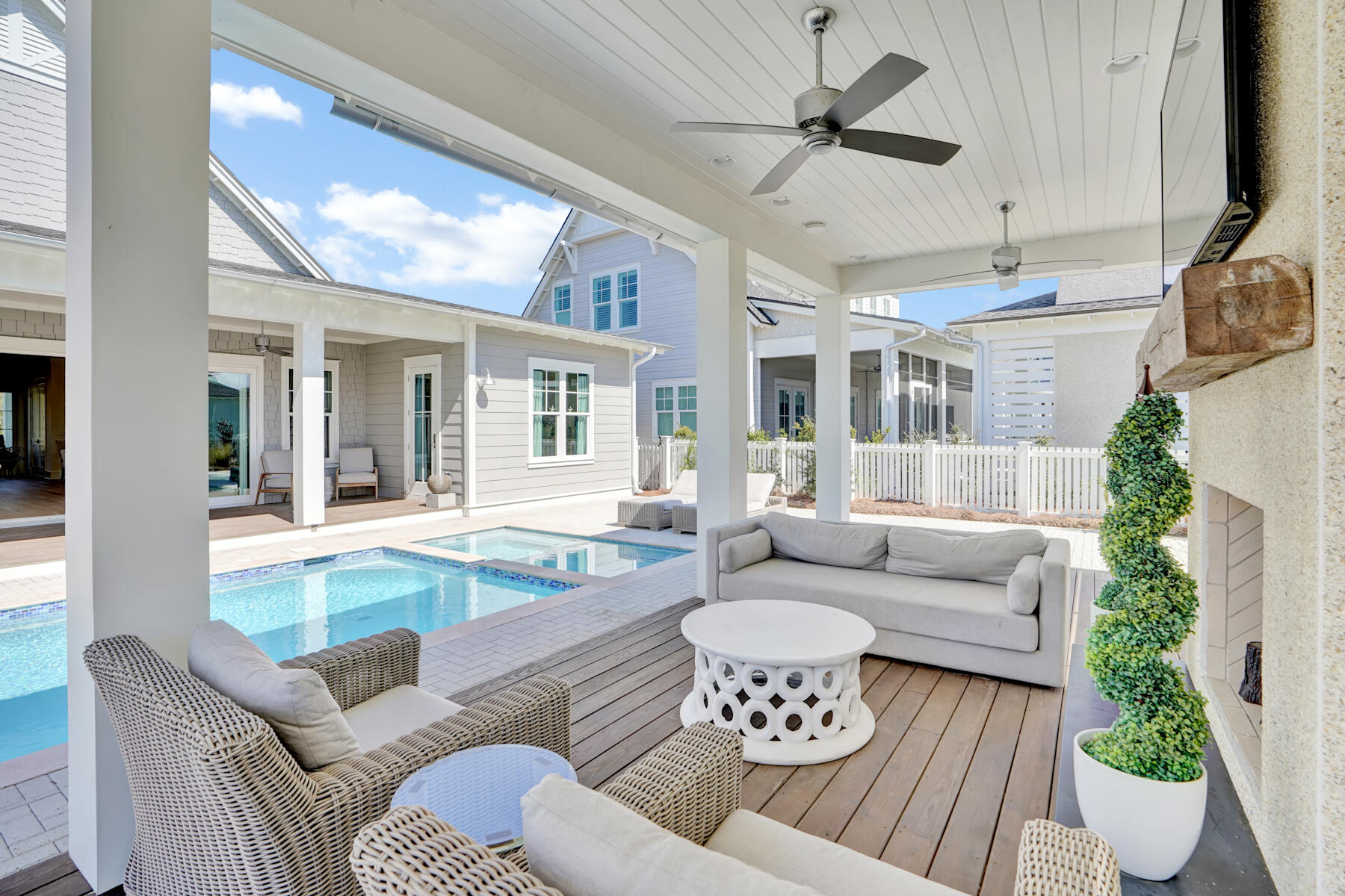 WATERSOUND ORIGINS - Residential