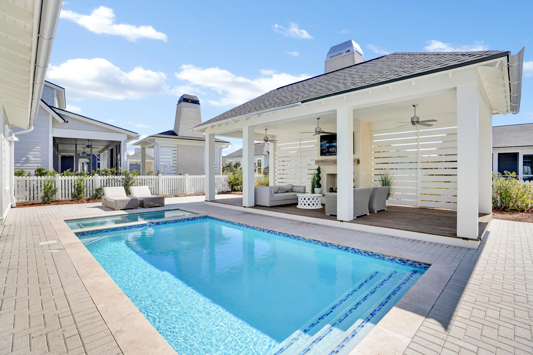 WATERSOUND ORIGINS - Residential