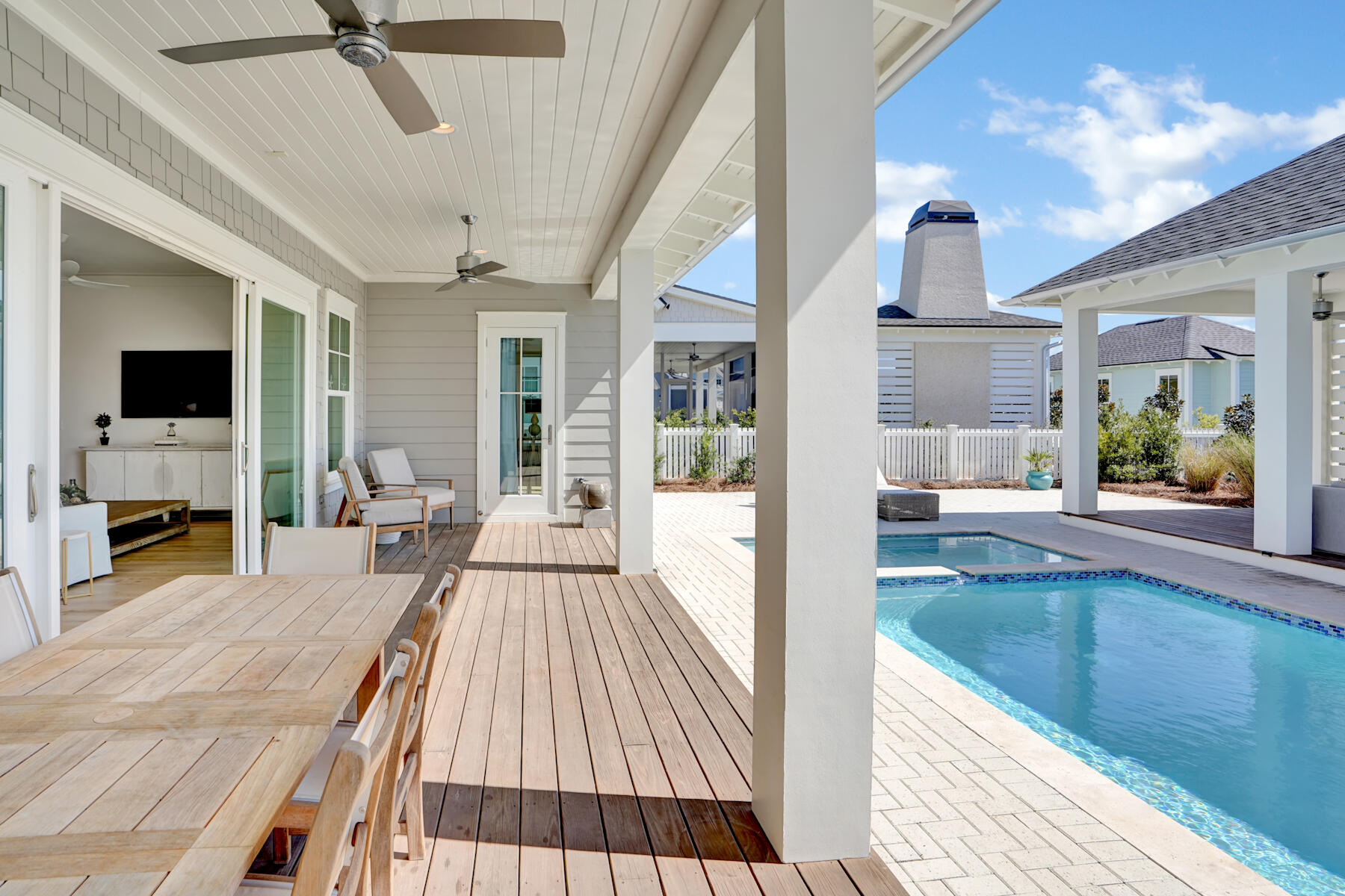 WATERSOUND ORIGINS - Residential