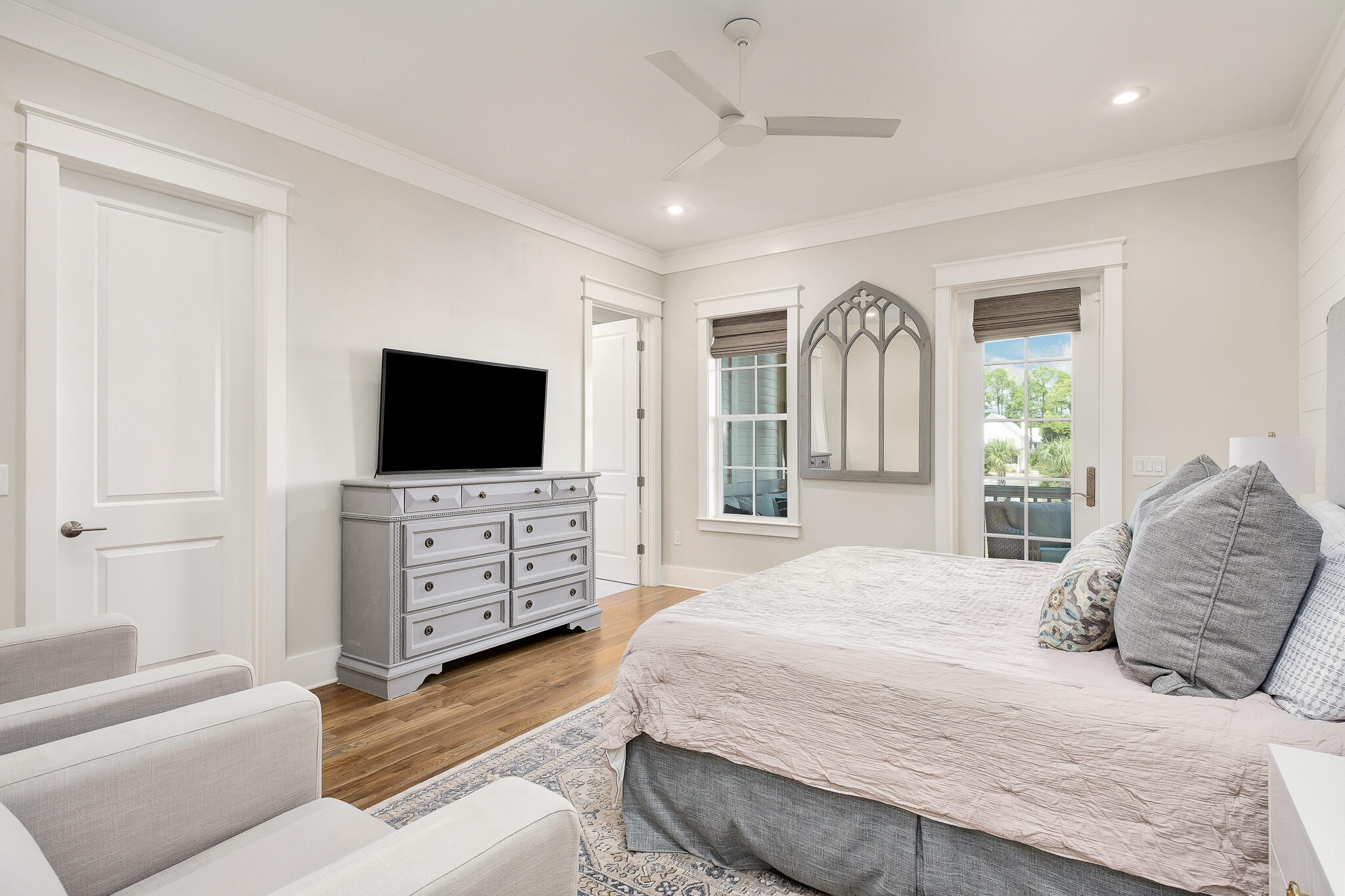 LAKESIDE AT BLUE MOUNTAIN BEACH - Residential