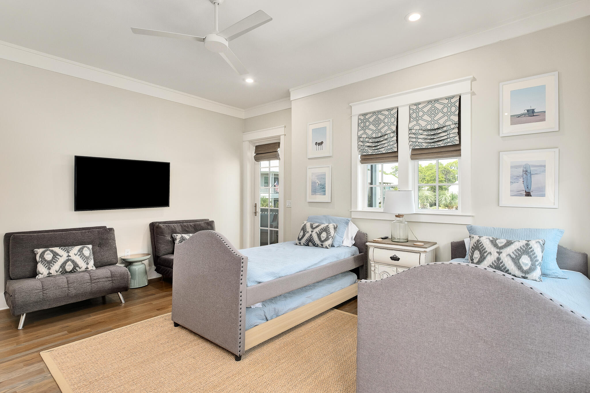 LAKESIDE AT BLUE MOUNTAIN BEACH - Residential