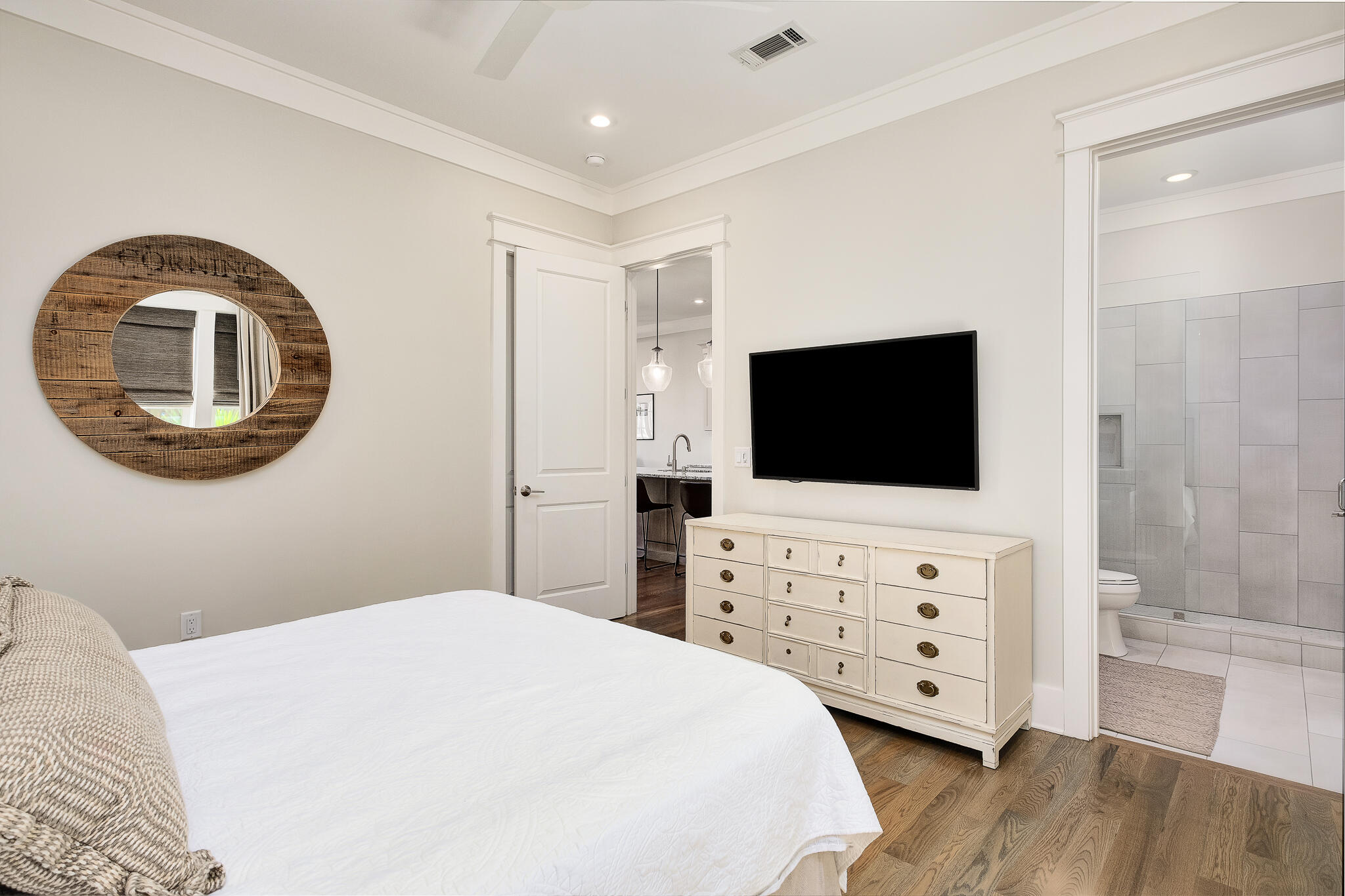LAKESIDE AT BLUE MOUNTAIN BEACH - Residential