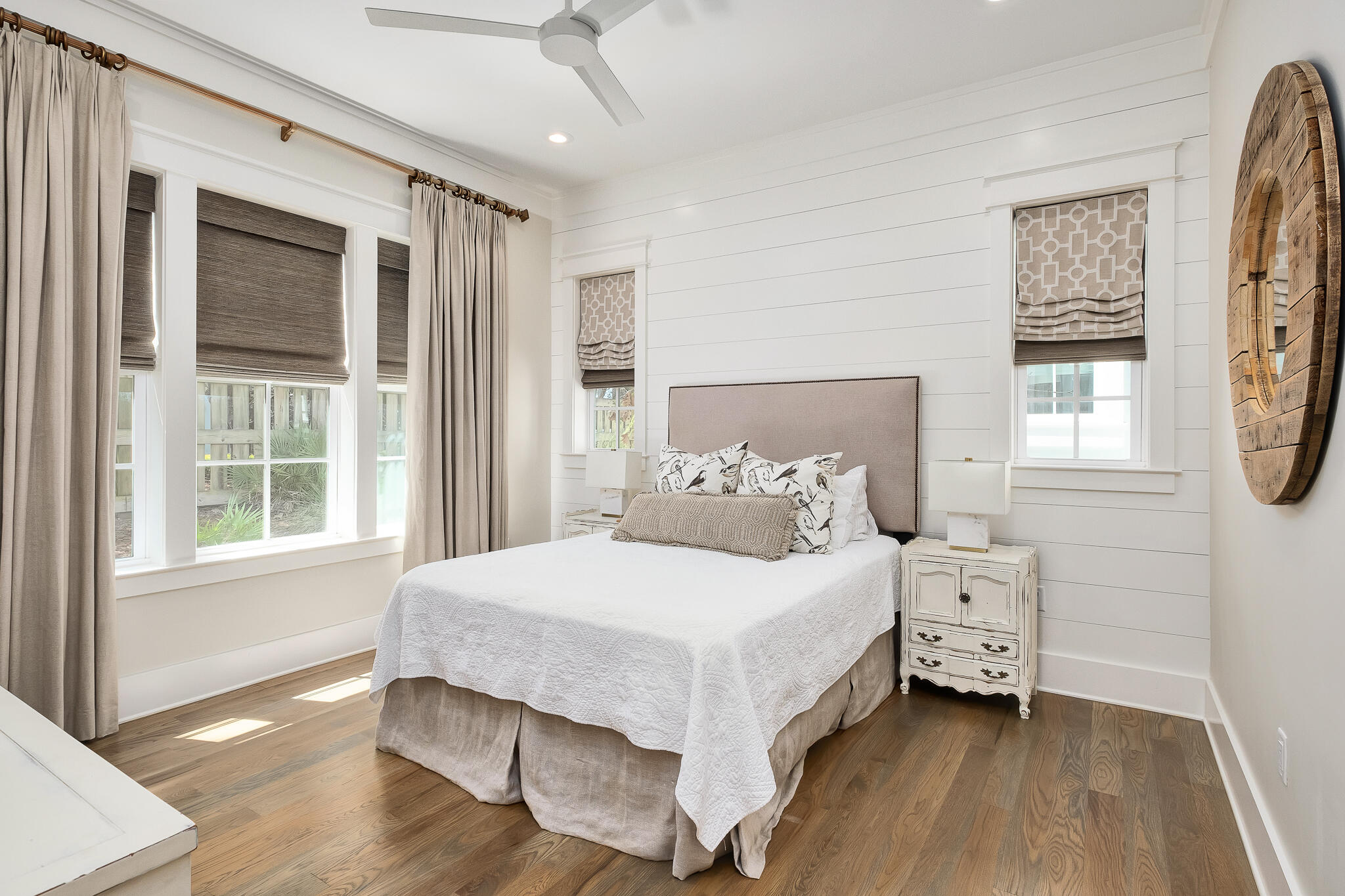 LAKESIDE AT BLUE MOUNTAIN BEACH - Residential