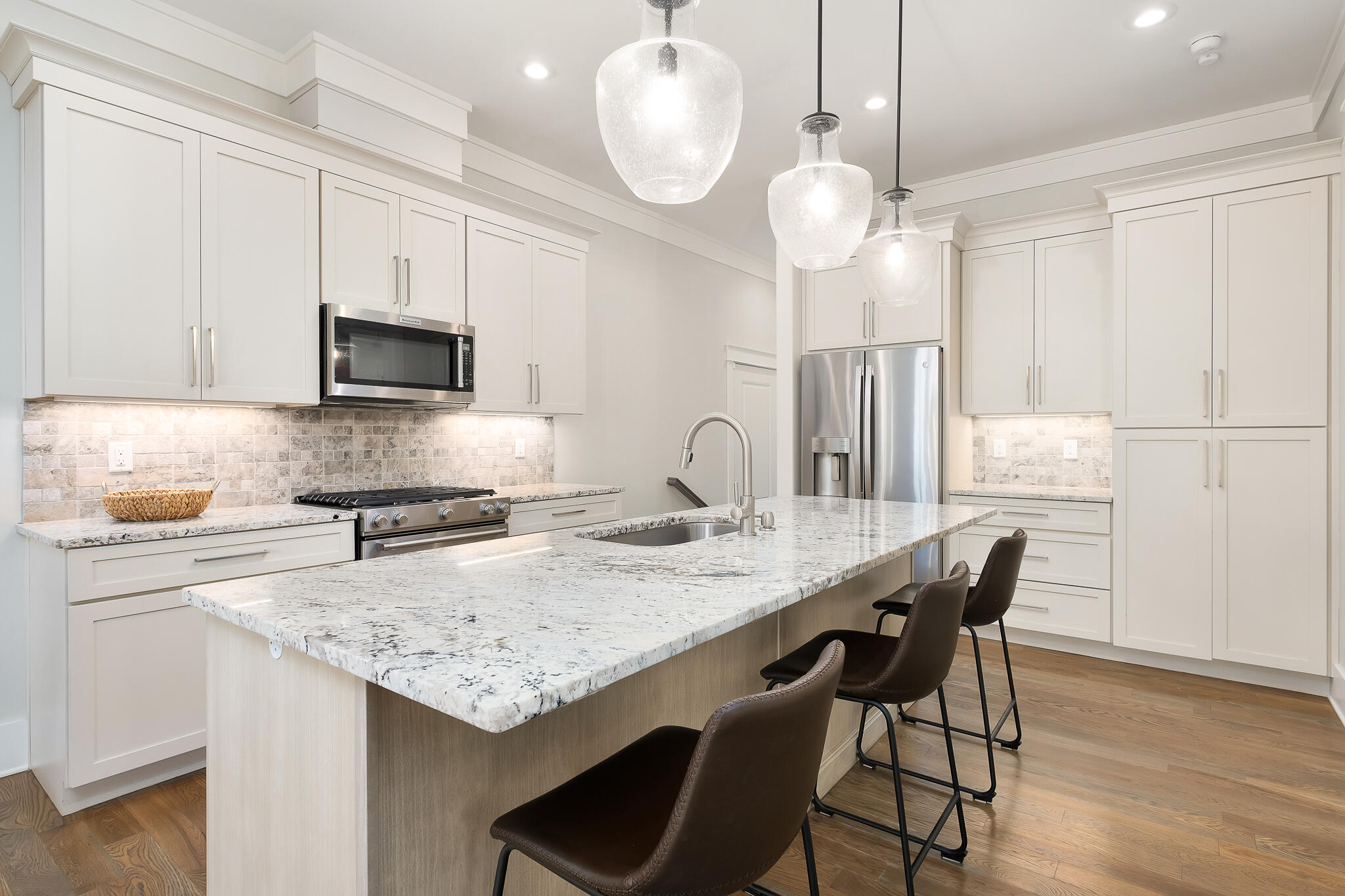 LAKESIDE AT BLUE MOUNTAIN BEACH - Residential