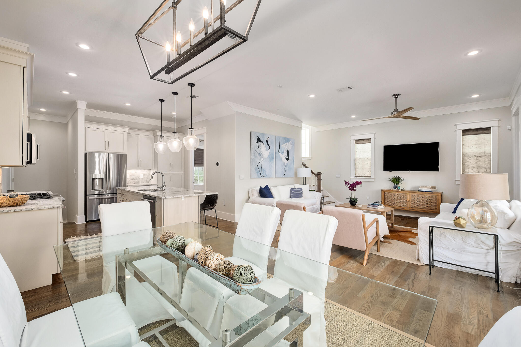 LAKESIDE AT BLUE MOUNTAIN BEACH - Residential