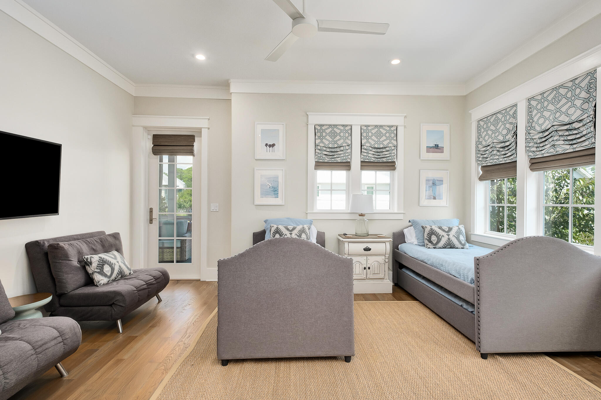 LAKESIDE AT BLUE MOUNTAIN BEACH - Residential