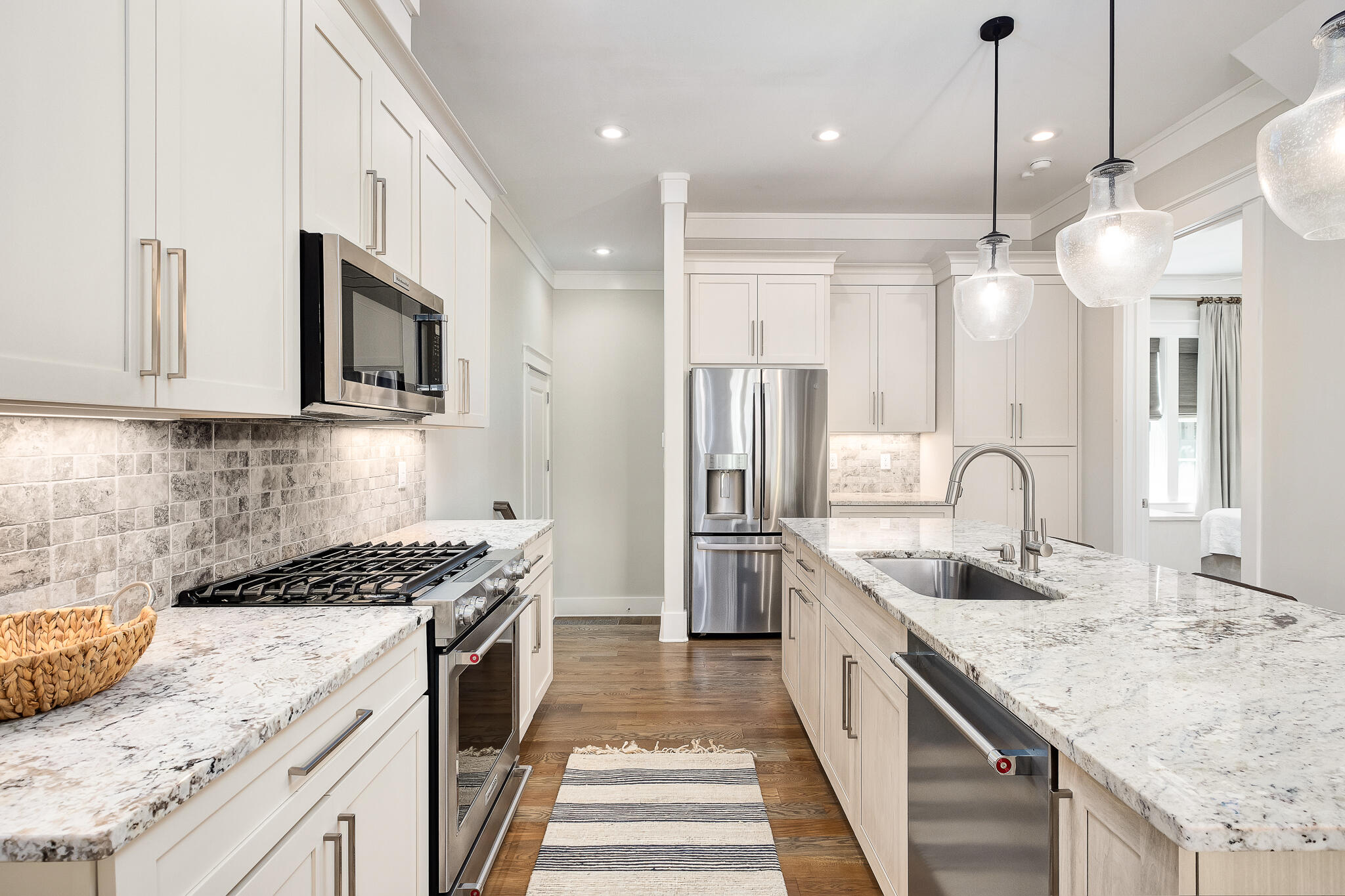 LAKESIDE AT BLUE MOUNTAIN BEACH - Residential
