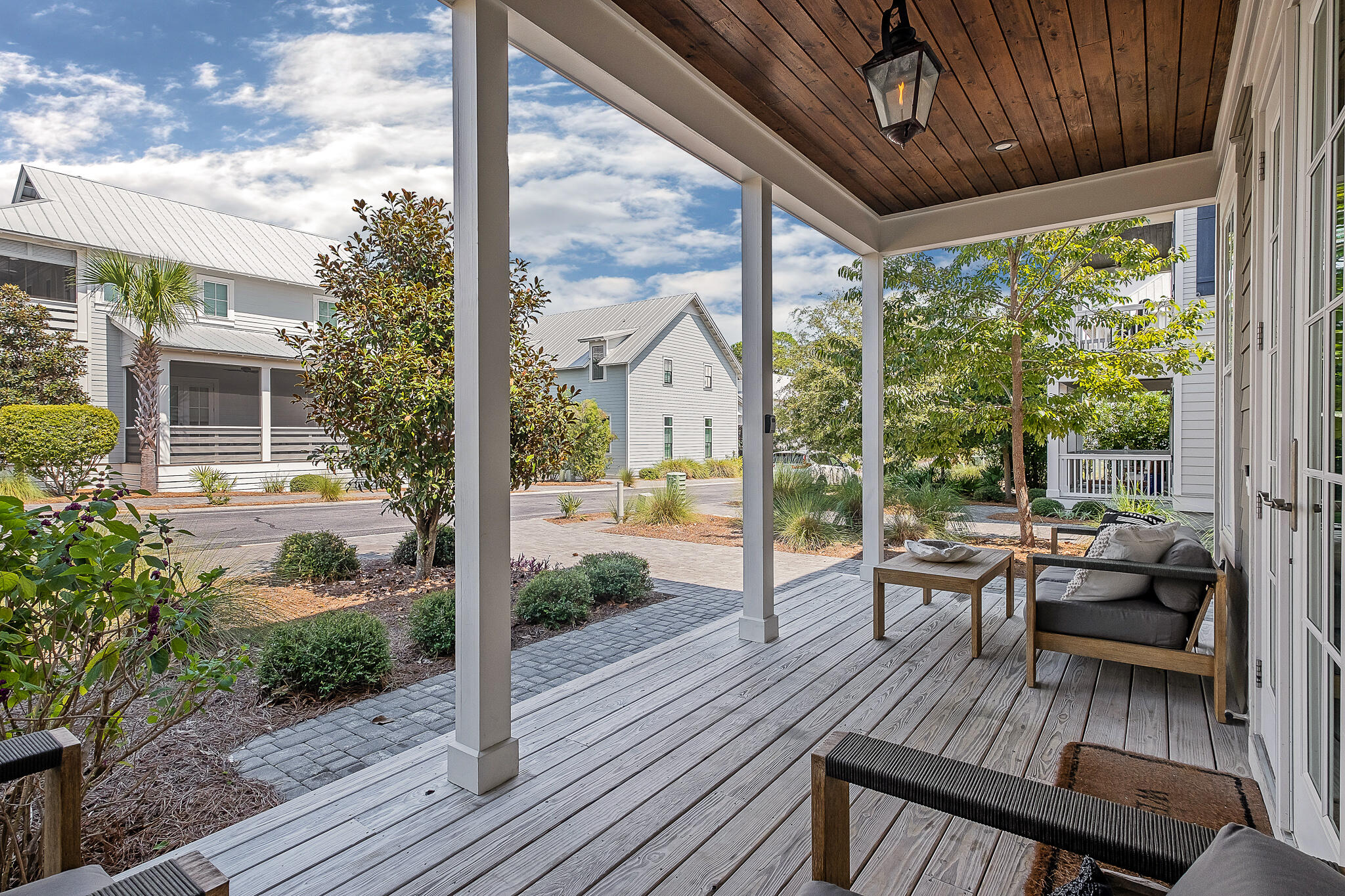 LAKESIDE AT BLUE MOUNTAIN BEACH - Residential