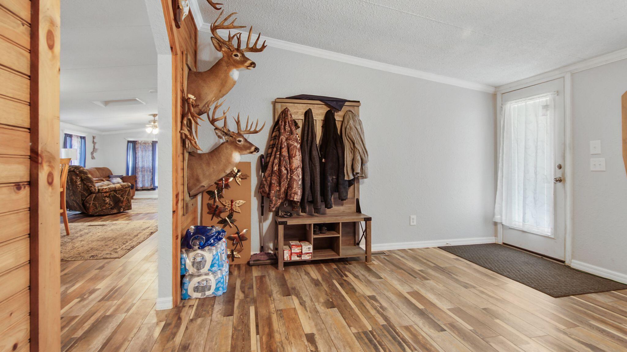 JUNIPER LAKE ESTATES UNIT 6 - Residential