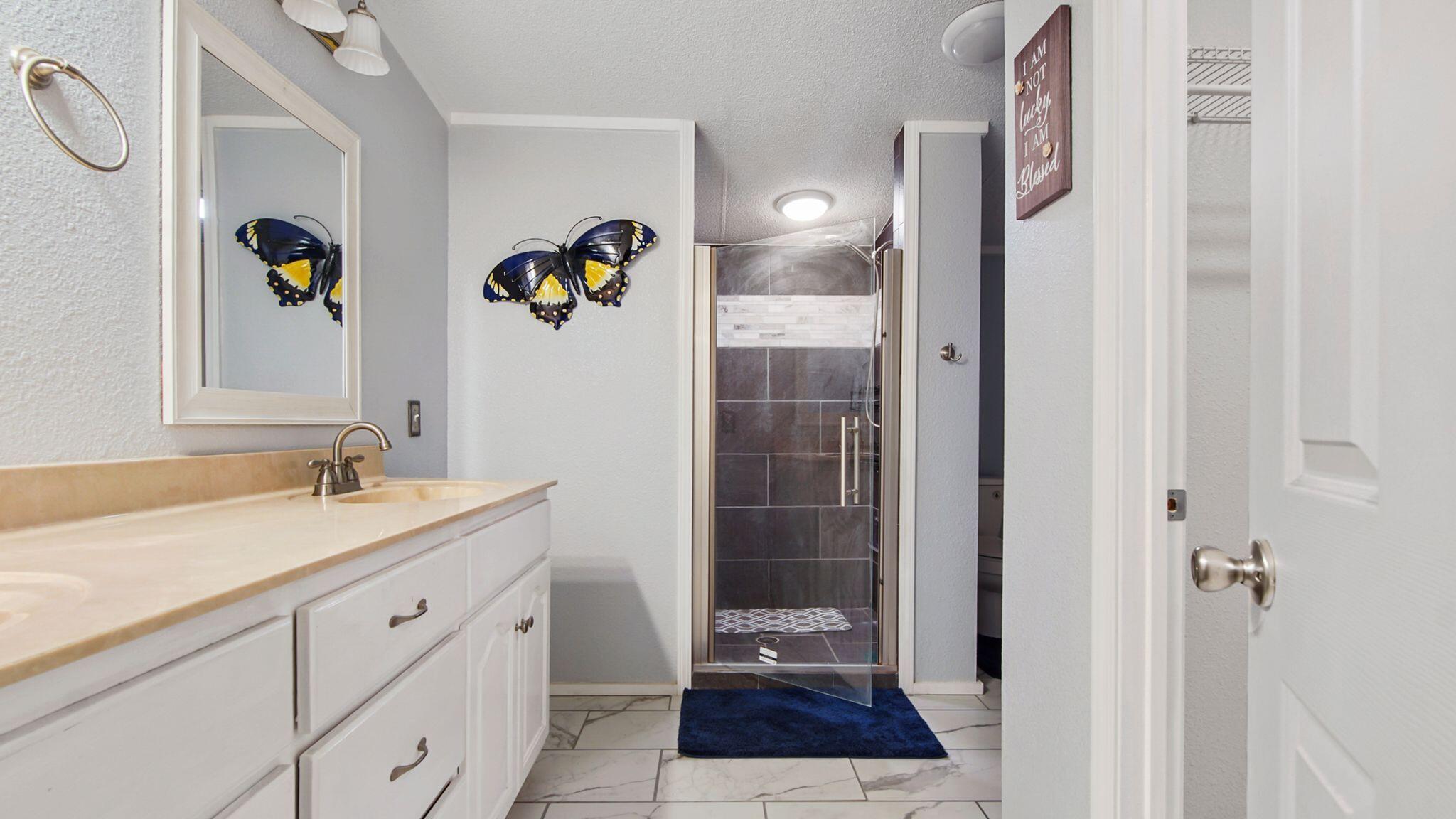 JUNIPER LAKE ESTATES UNIT 6 - Residential