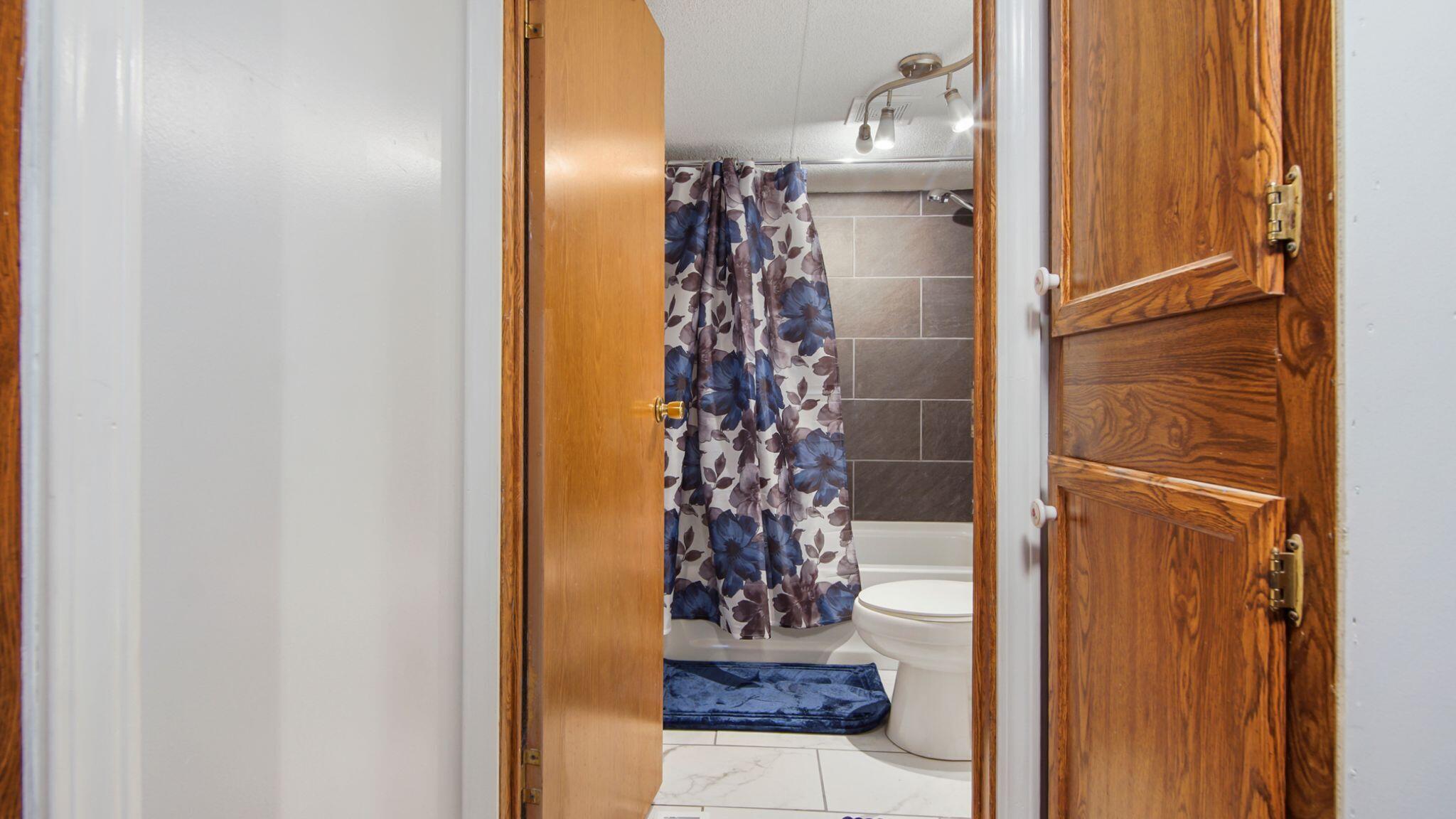 JUNIPER LAKE ESTATES UNIT 6 - Residential