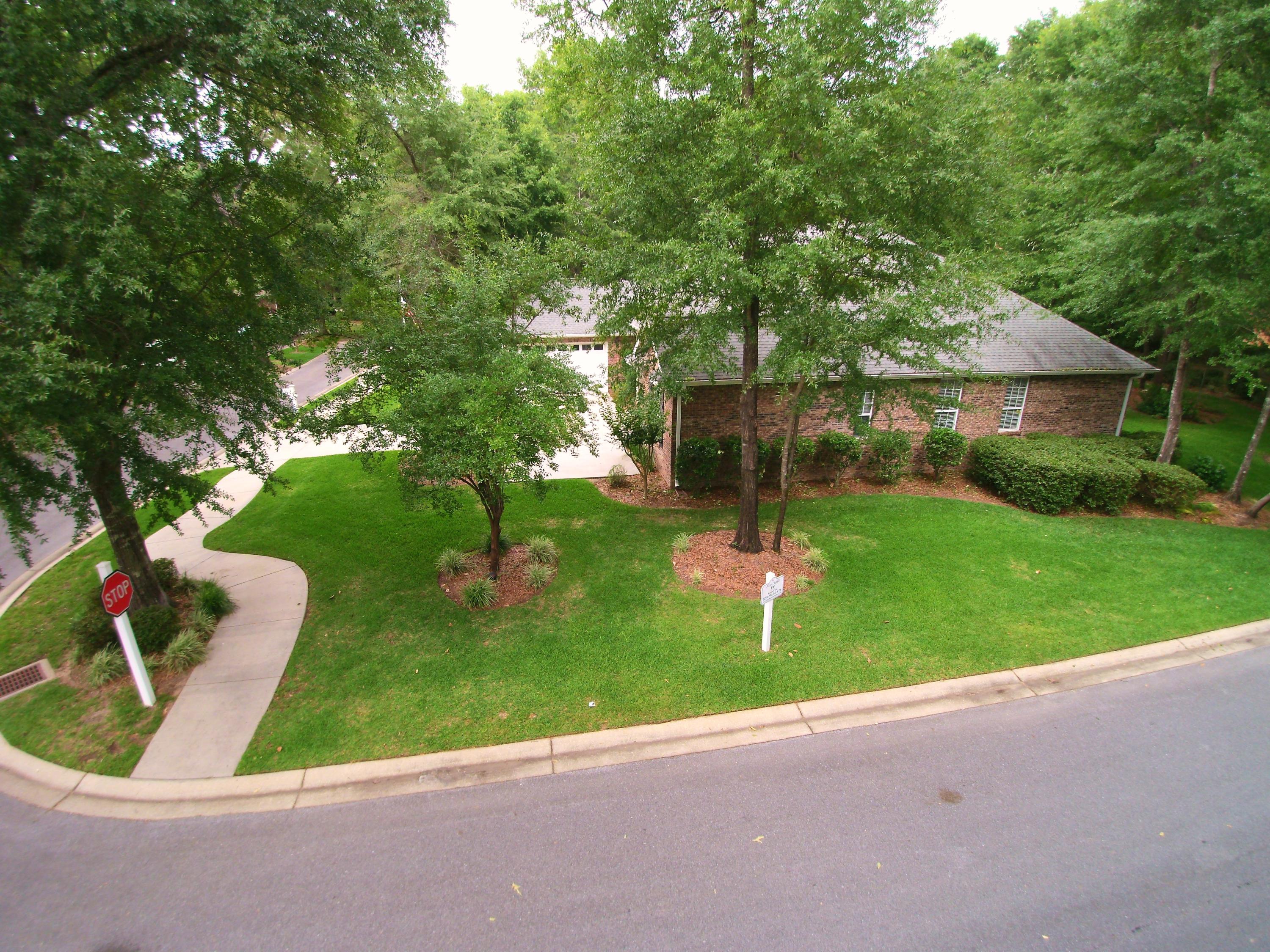 CLAIRES VINEYARD - Residential