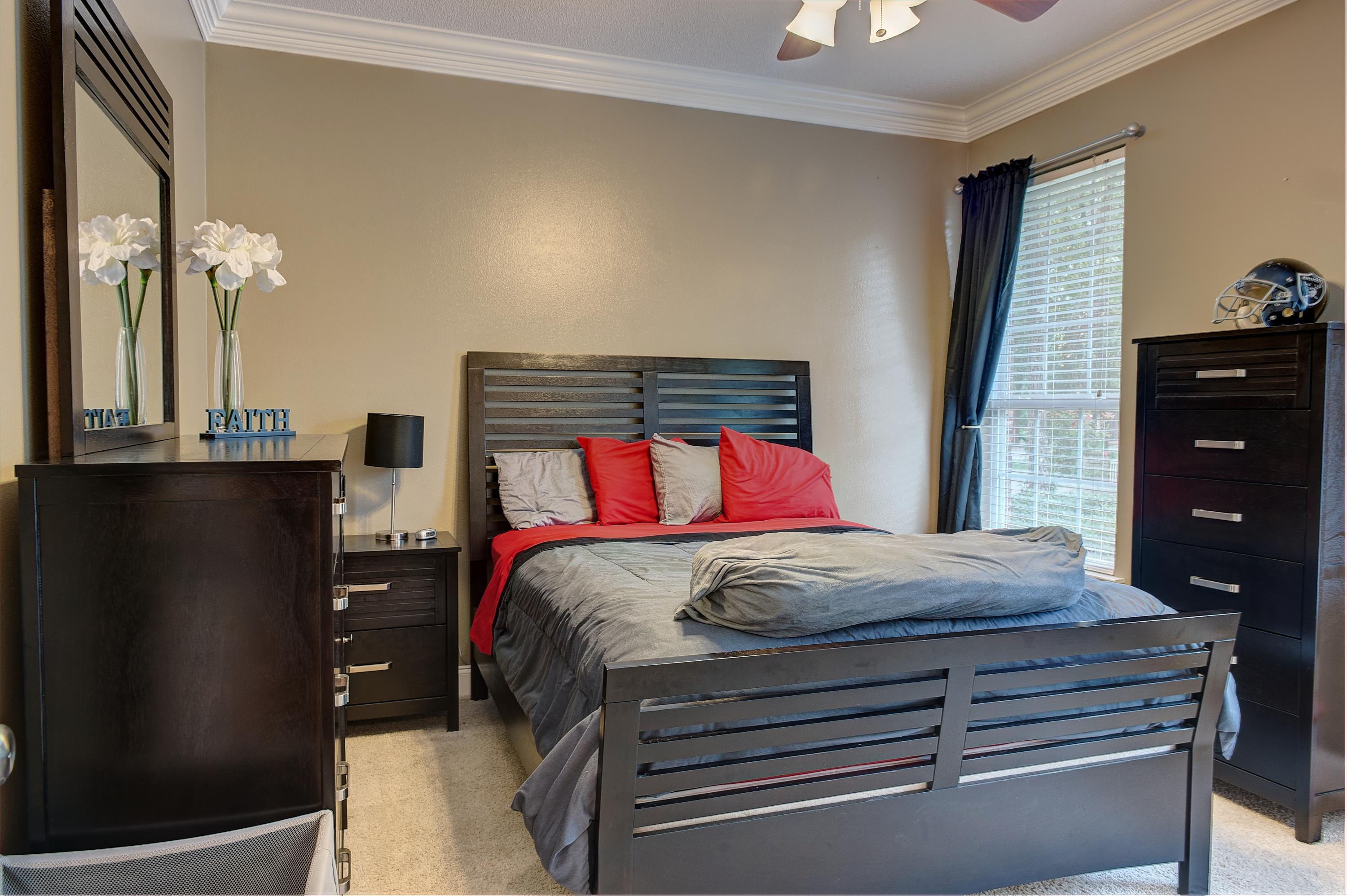 CLAIRES VINEYARD - Residential