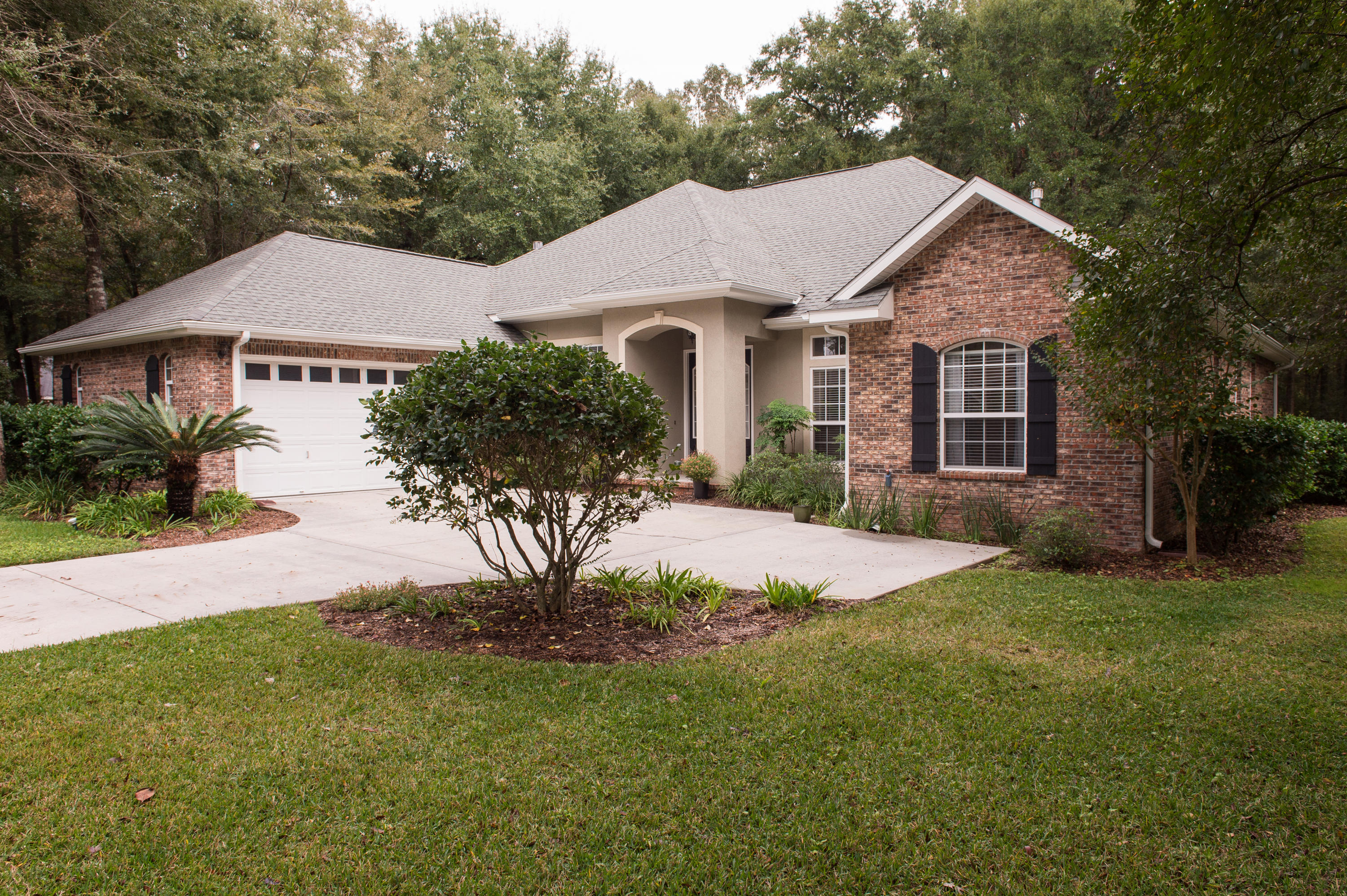 CLAIRES VINEYARD - Residential