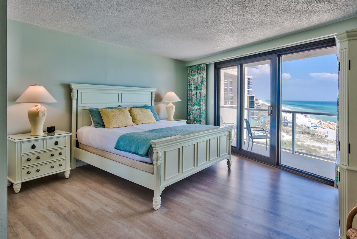 BEACHSIDE TWO - Residential