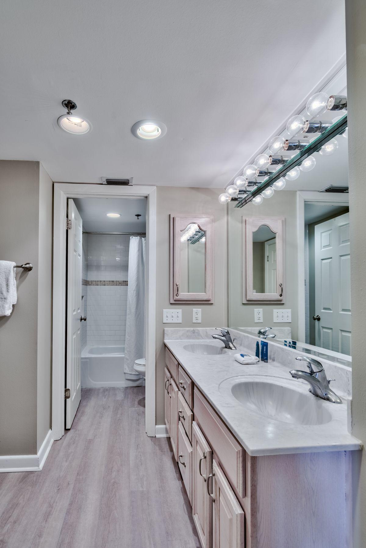 BEACHSIDE TWO - Residential