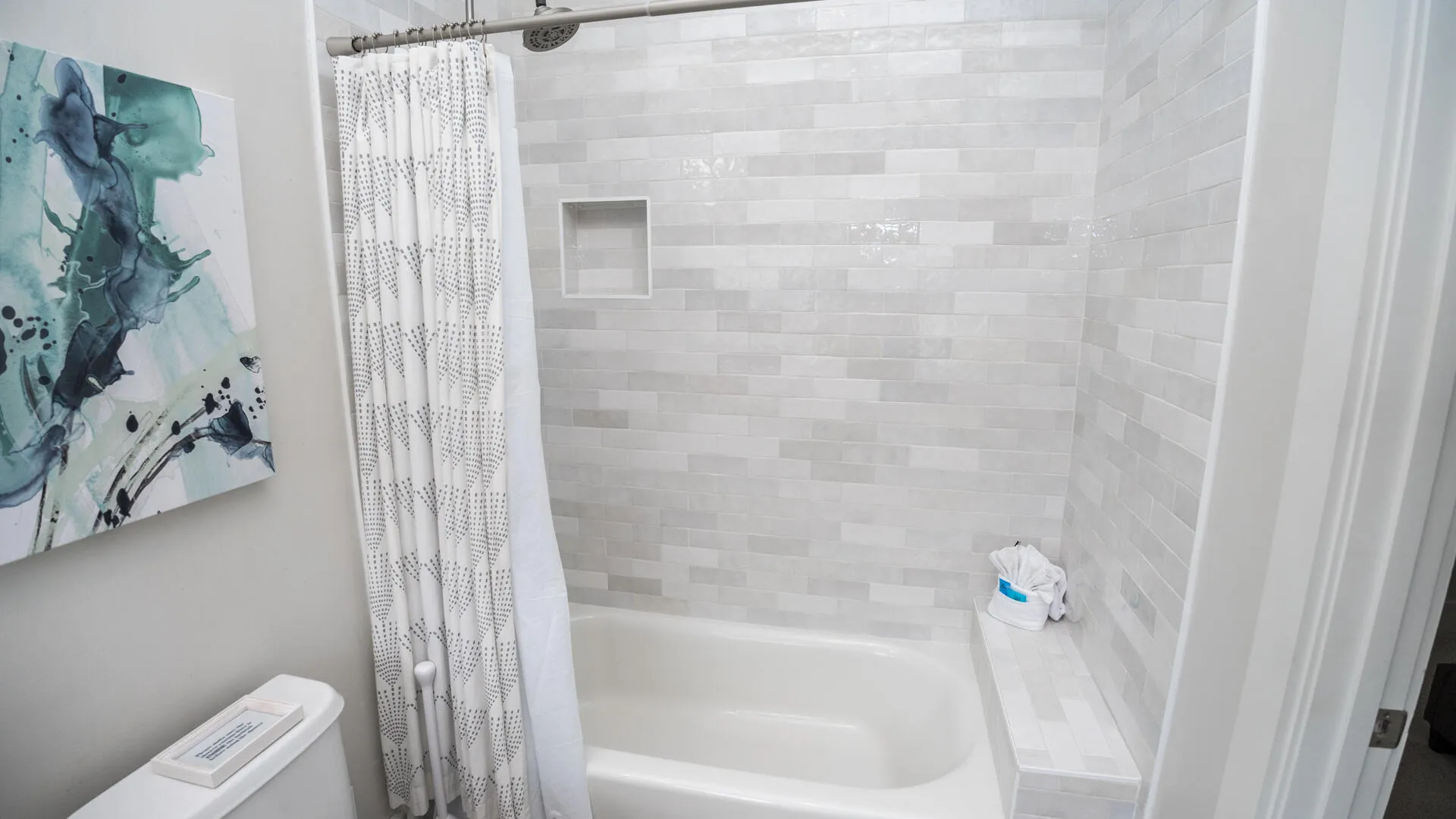 Santa Rosa Beach, Florida, 32459, United States, 4 Bedrooms Bedrooms, ,4 BathroomsBathrooms,Residential,Active,1876895