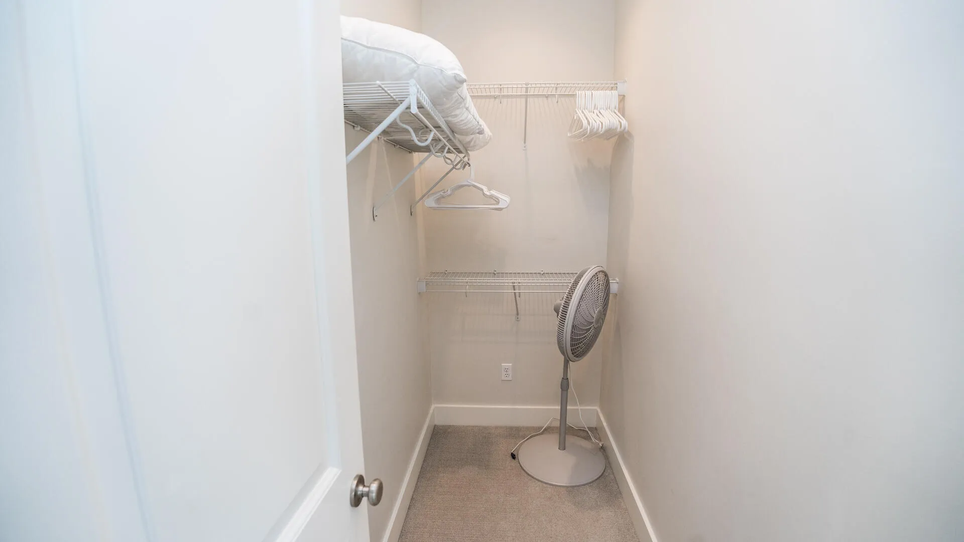 Santa Rosa Beach, Florida, 32459, United States, 4 Bedrooms Bedrooms, ,4 BathroomsBathrooms,Residential,Active,1876895