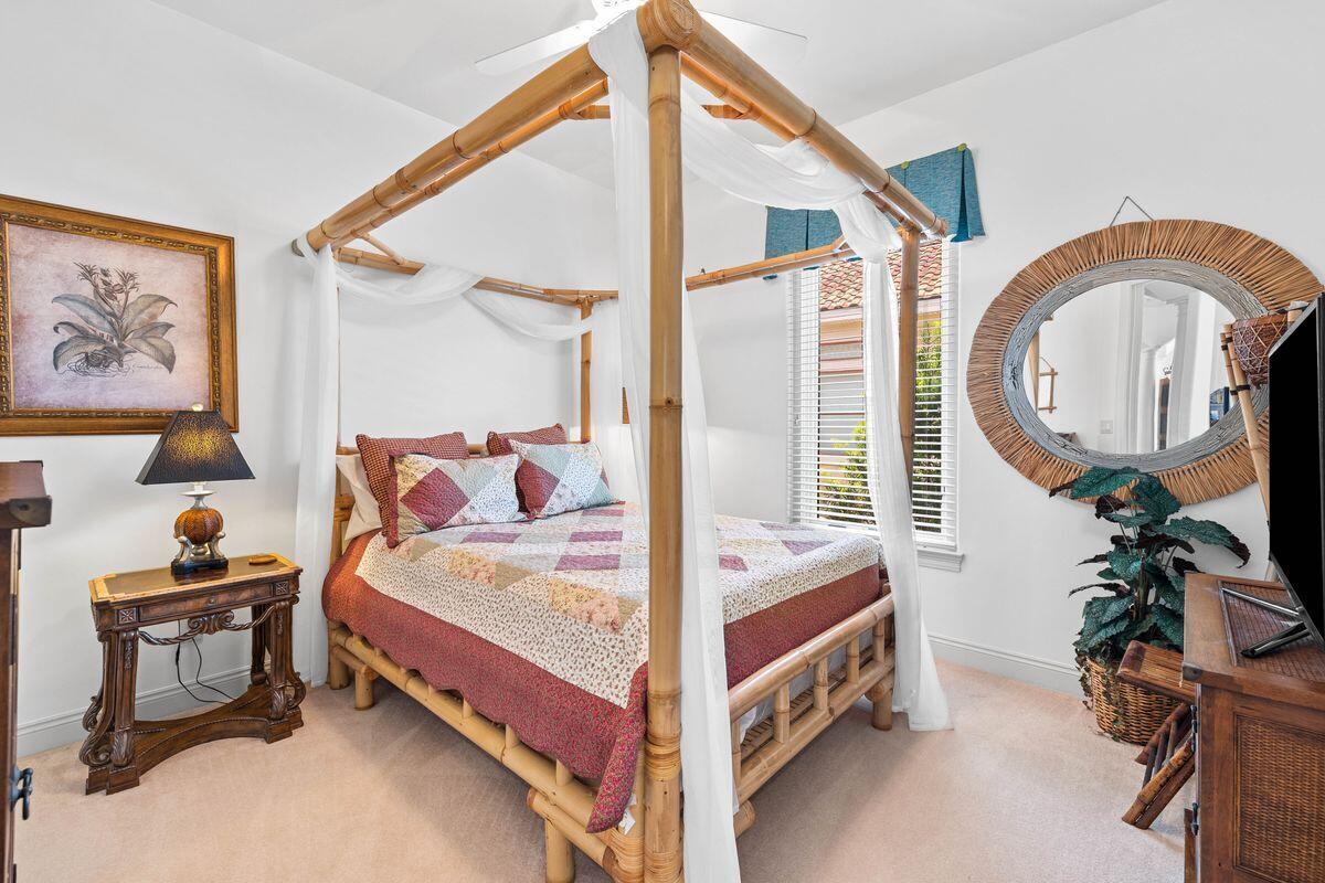 REGATTA BAY - Residential