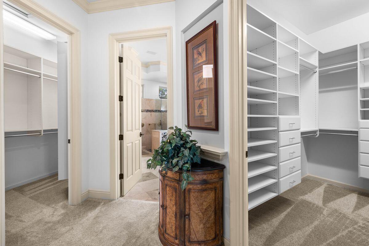 REGATTA BAY - Residential