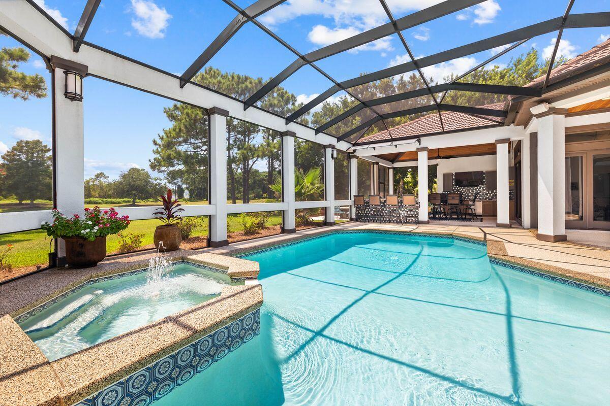 REGATTA BAY - Residential