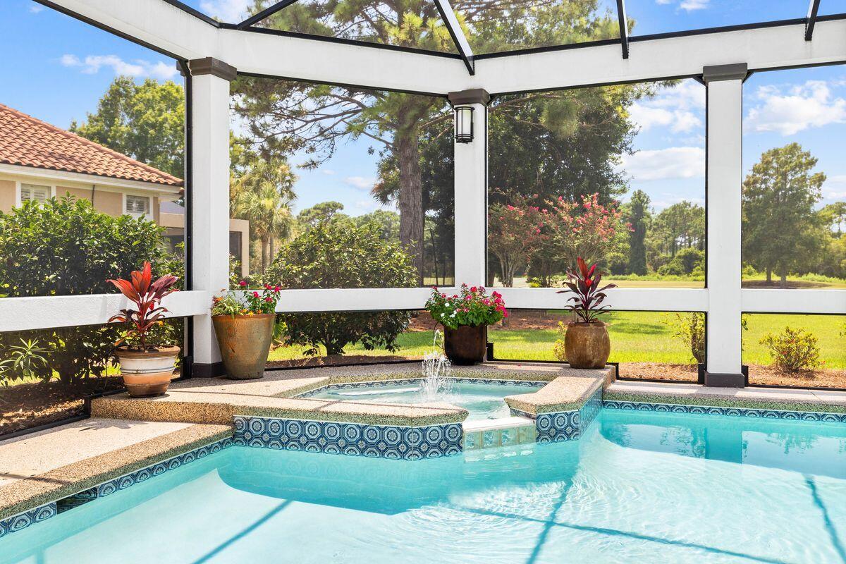 REGATTA BAY - Residential