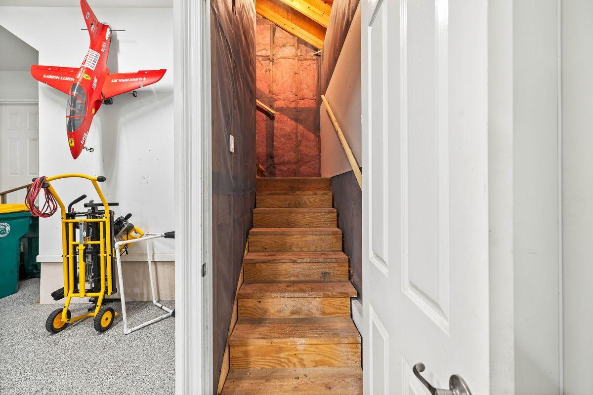 REGATTA BAY - Residential