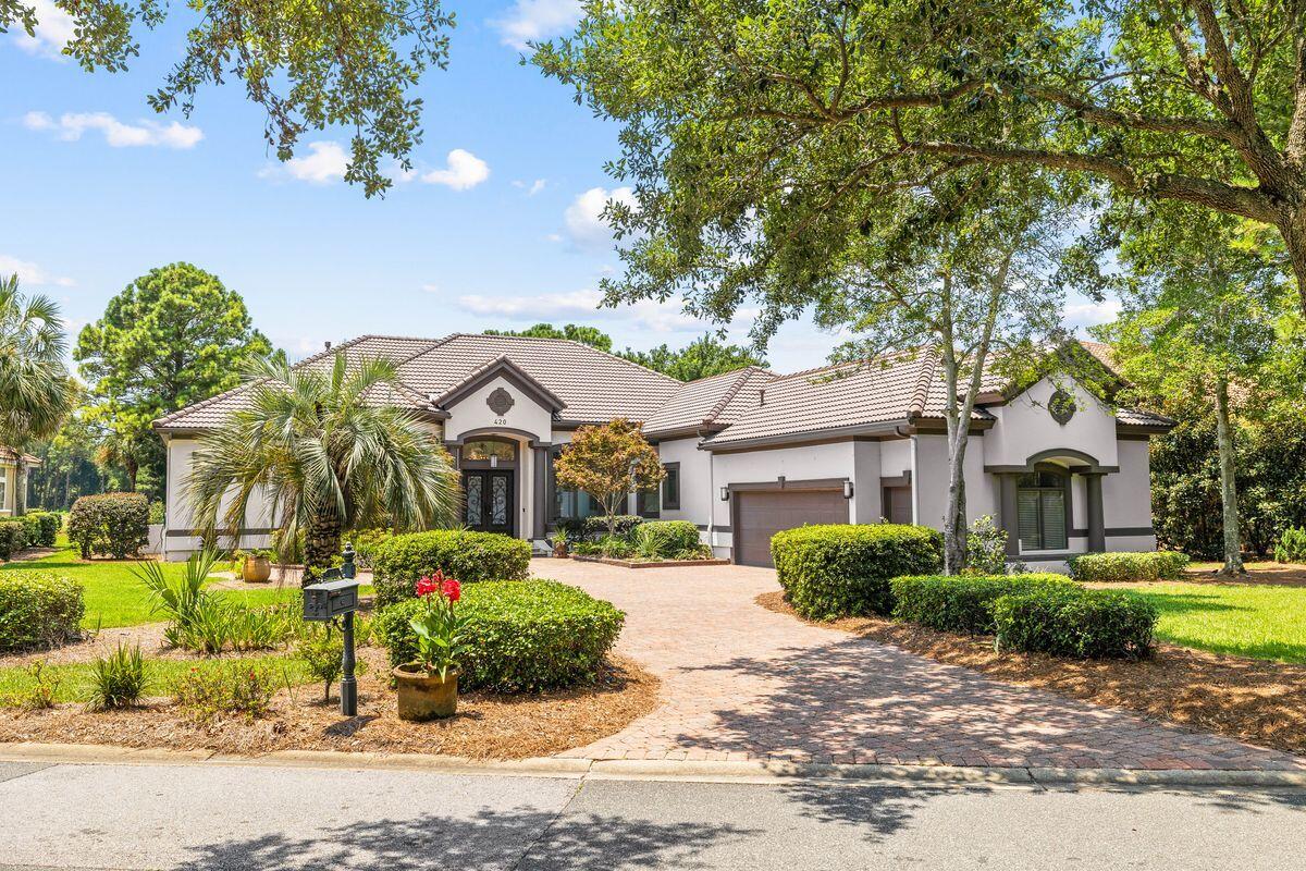 REGATTA BAY - Residential