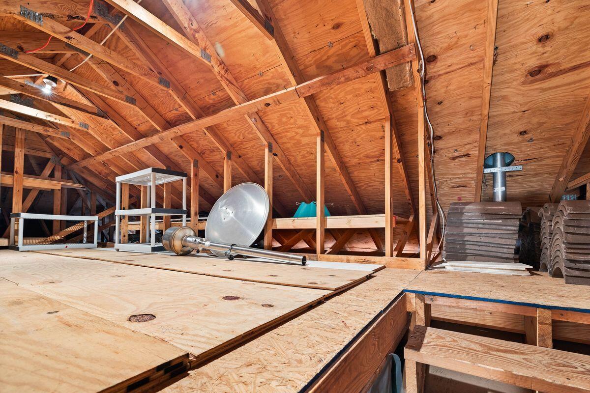 REGATTA BAY - Residential