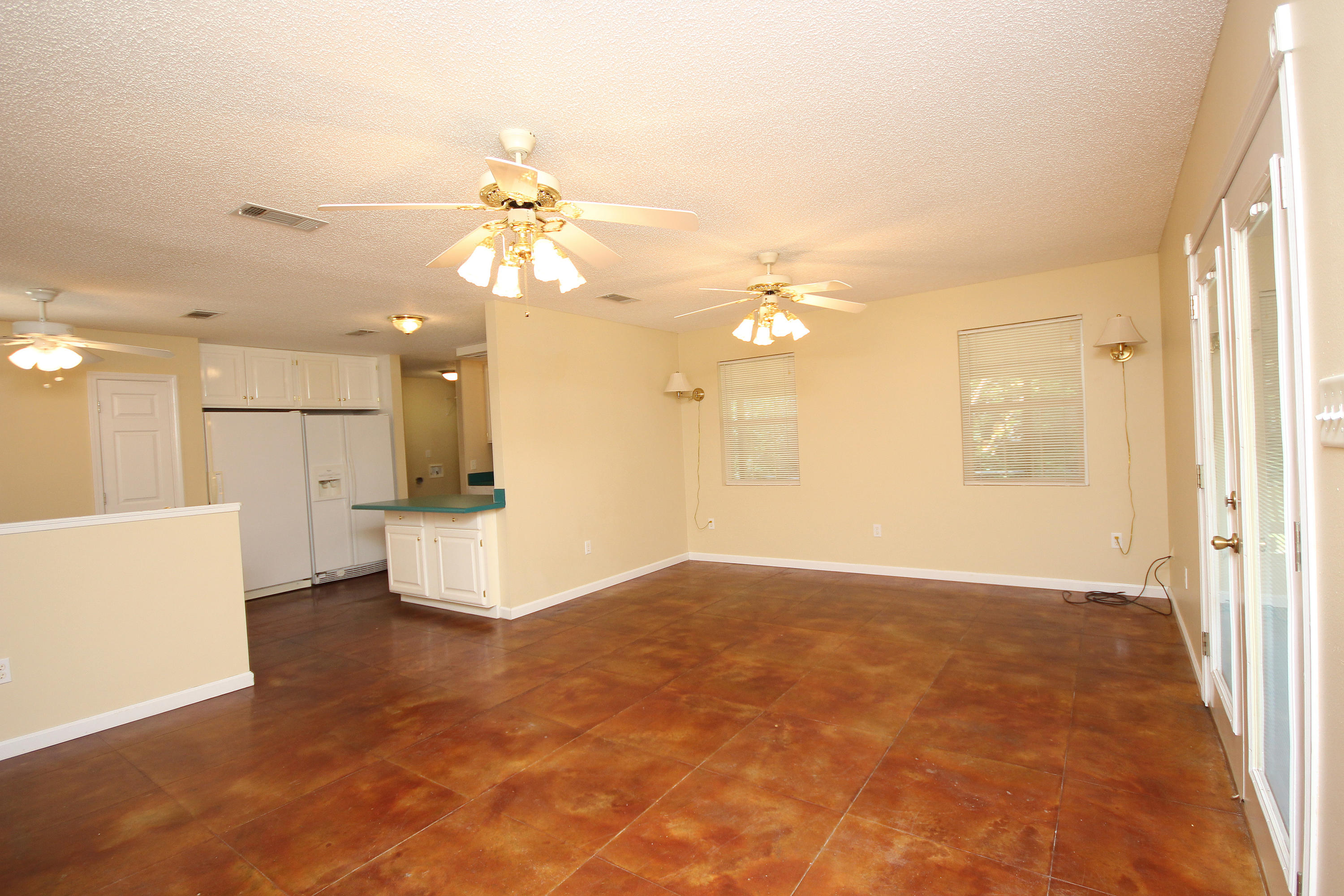 FLORIDALE BEACH - Residential