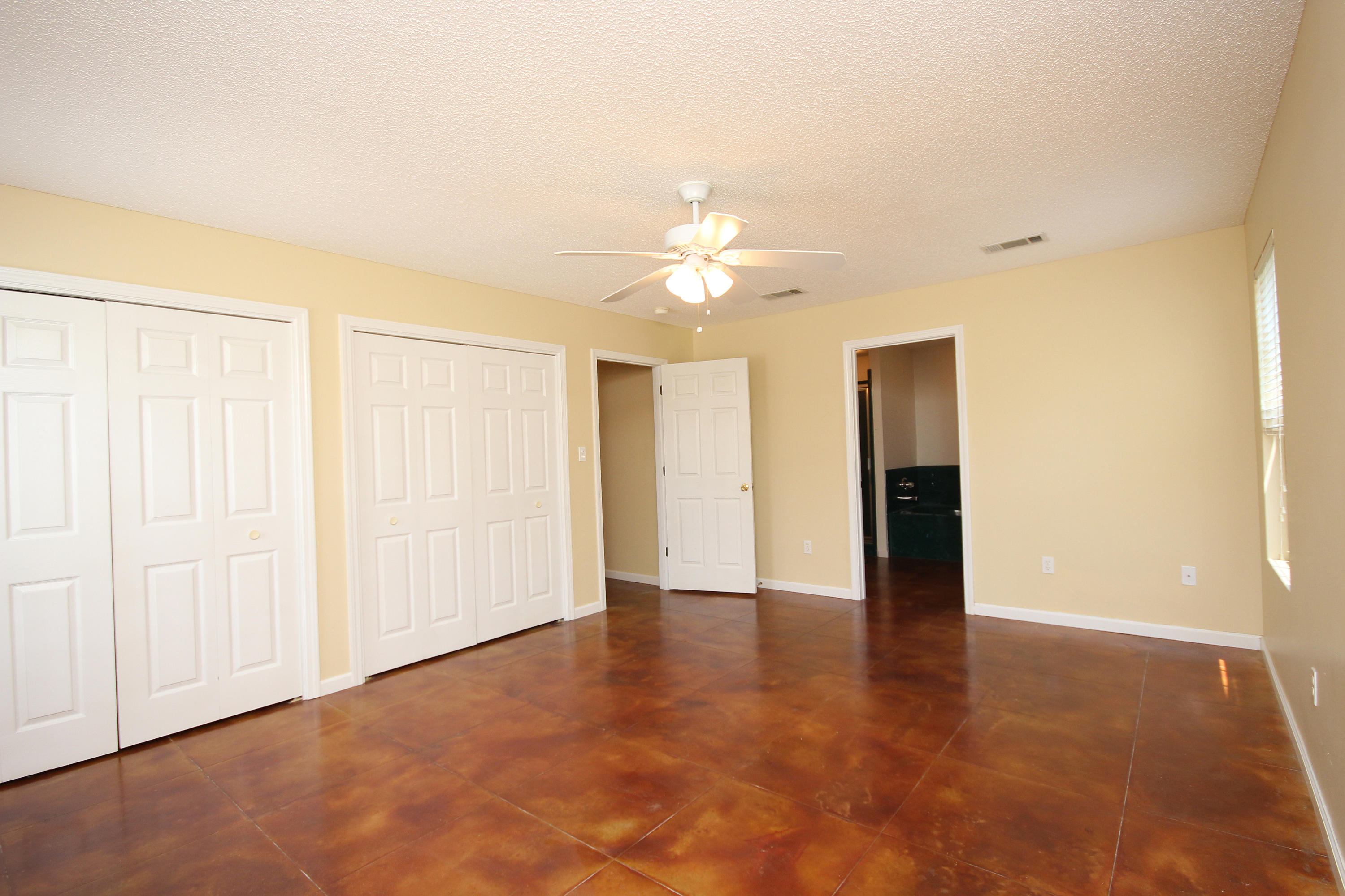 FLORIDALE BEACH - Residential