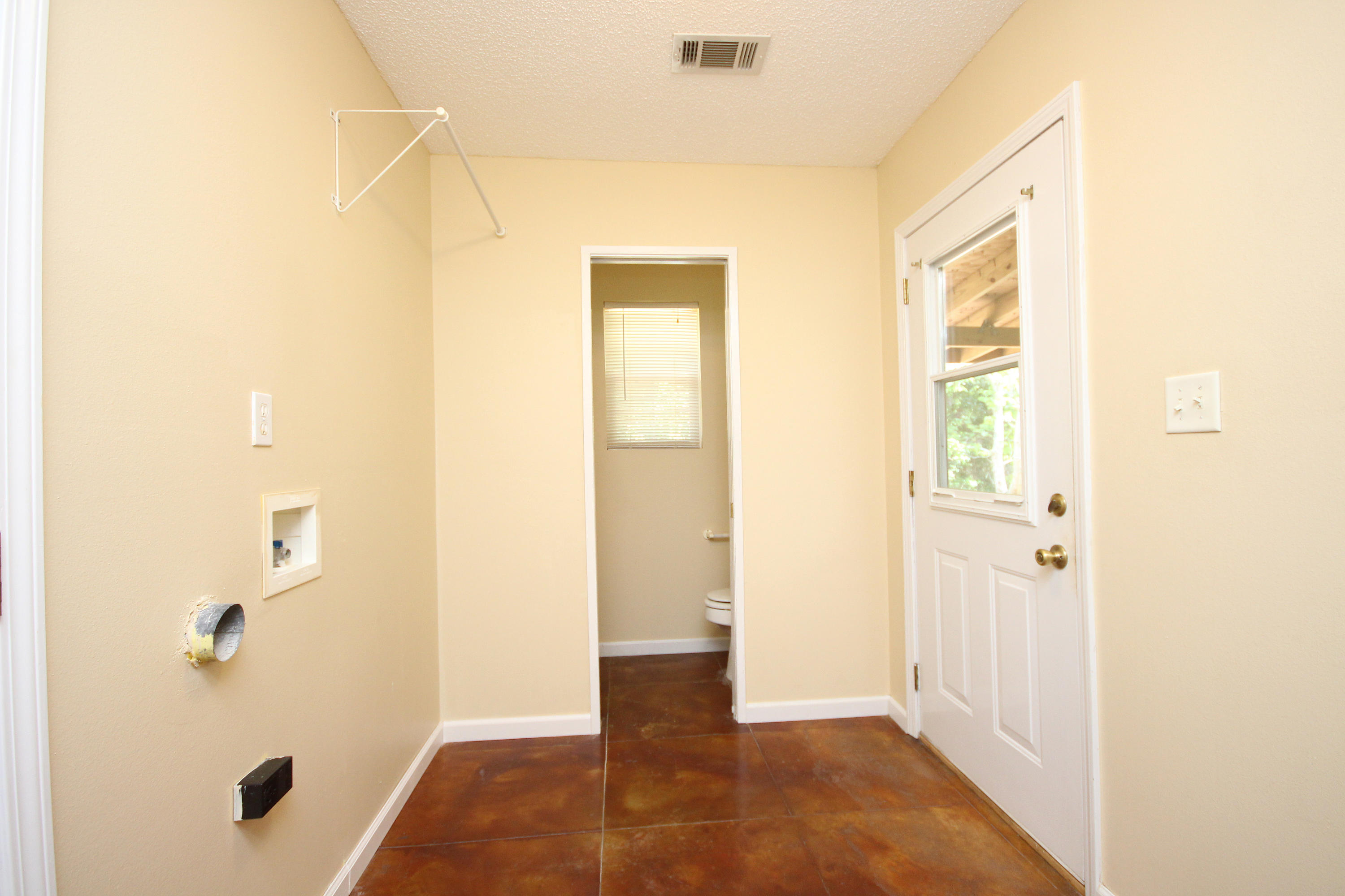 FLORIDALE BEACH - Residential