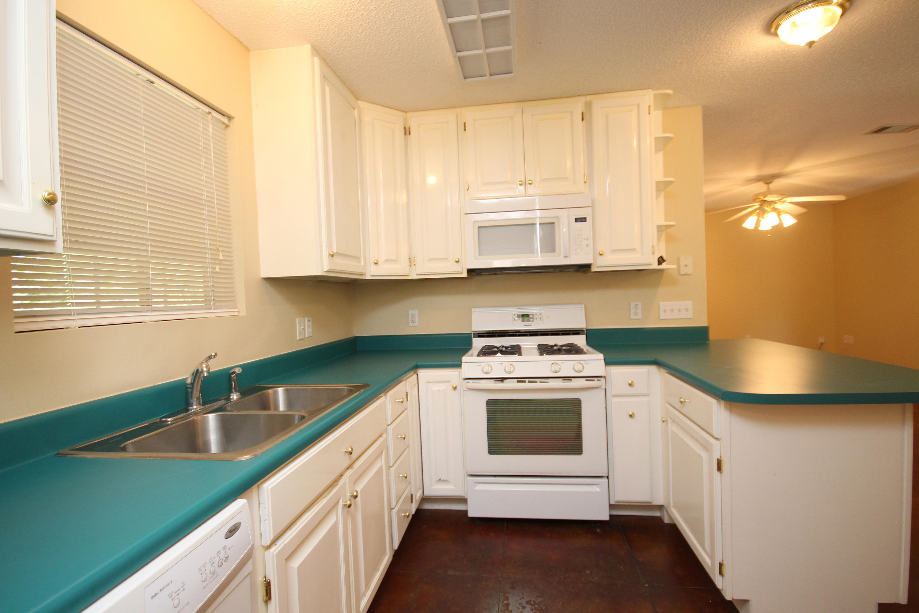 FLORIDALE BEACH - Residential