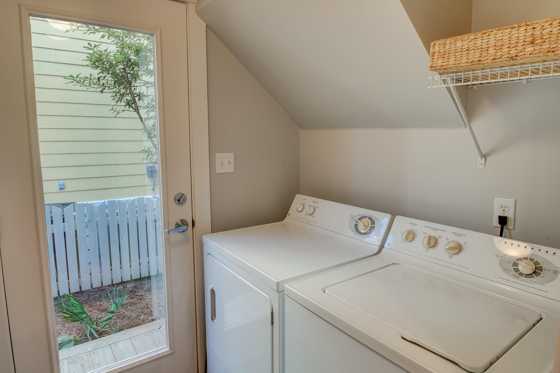 SEACREST BEACH PH 2 - Residential