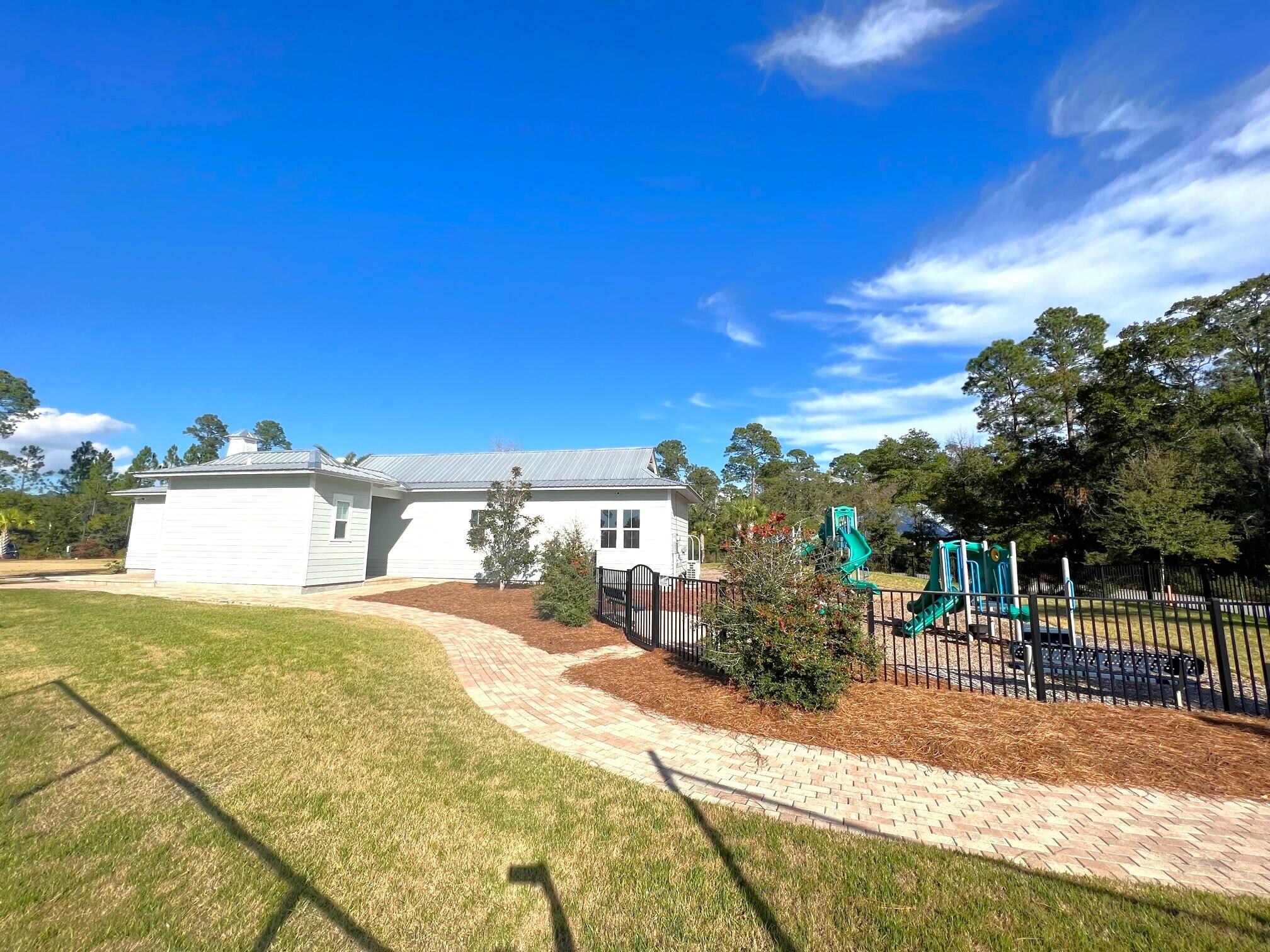 Bear Creek Cottages 1st Addition - Land