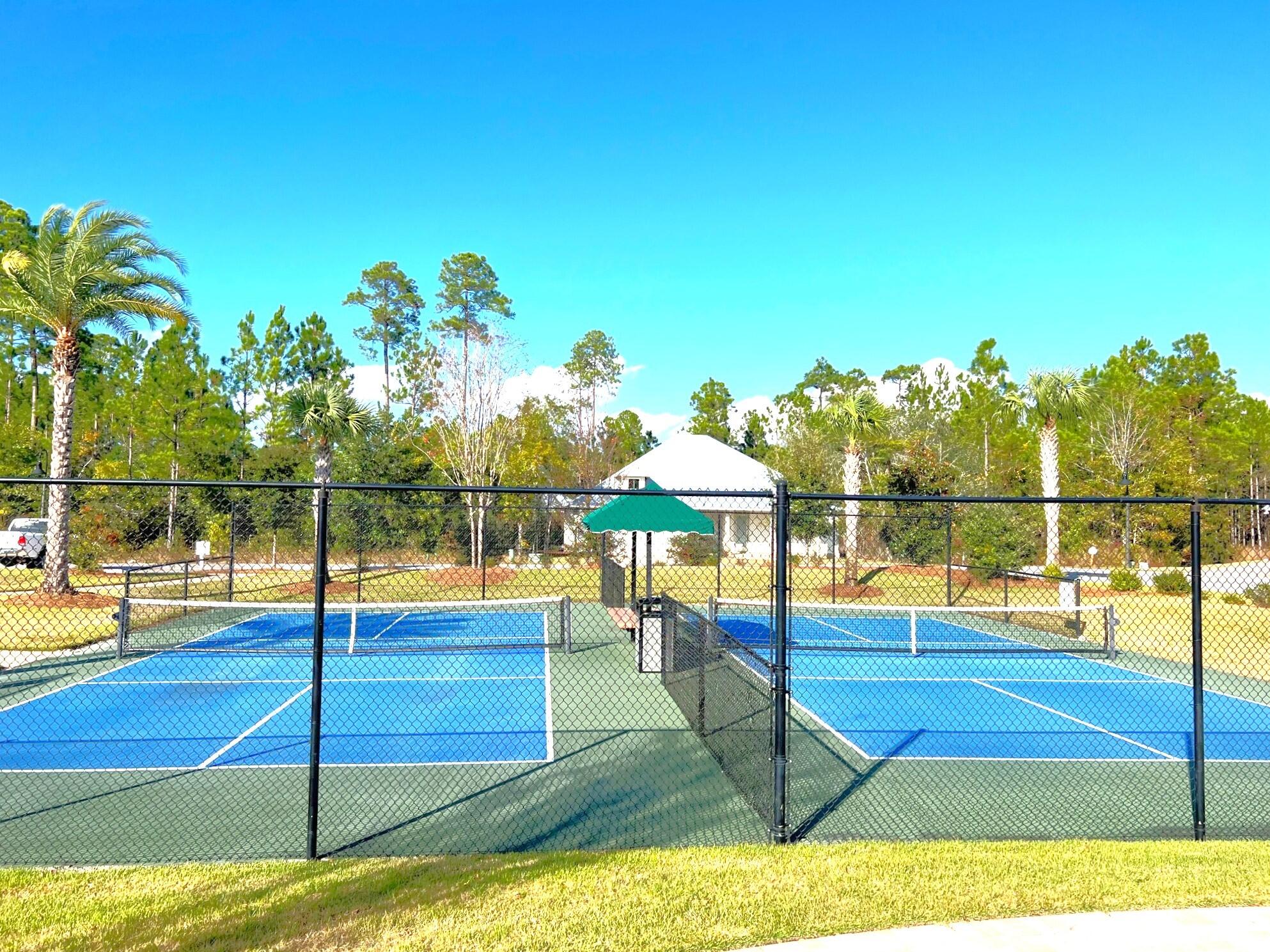 Bear Creek Cottages 1st Addition - Land