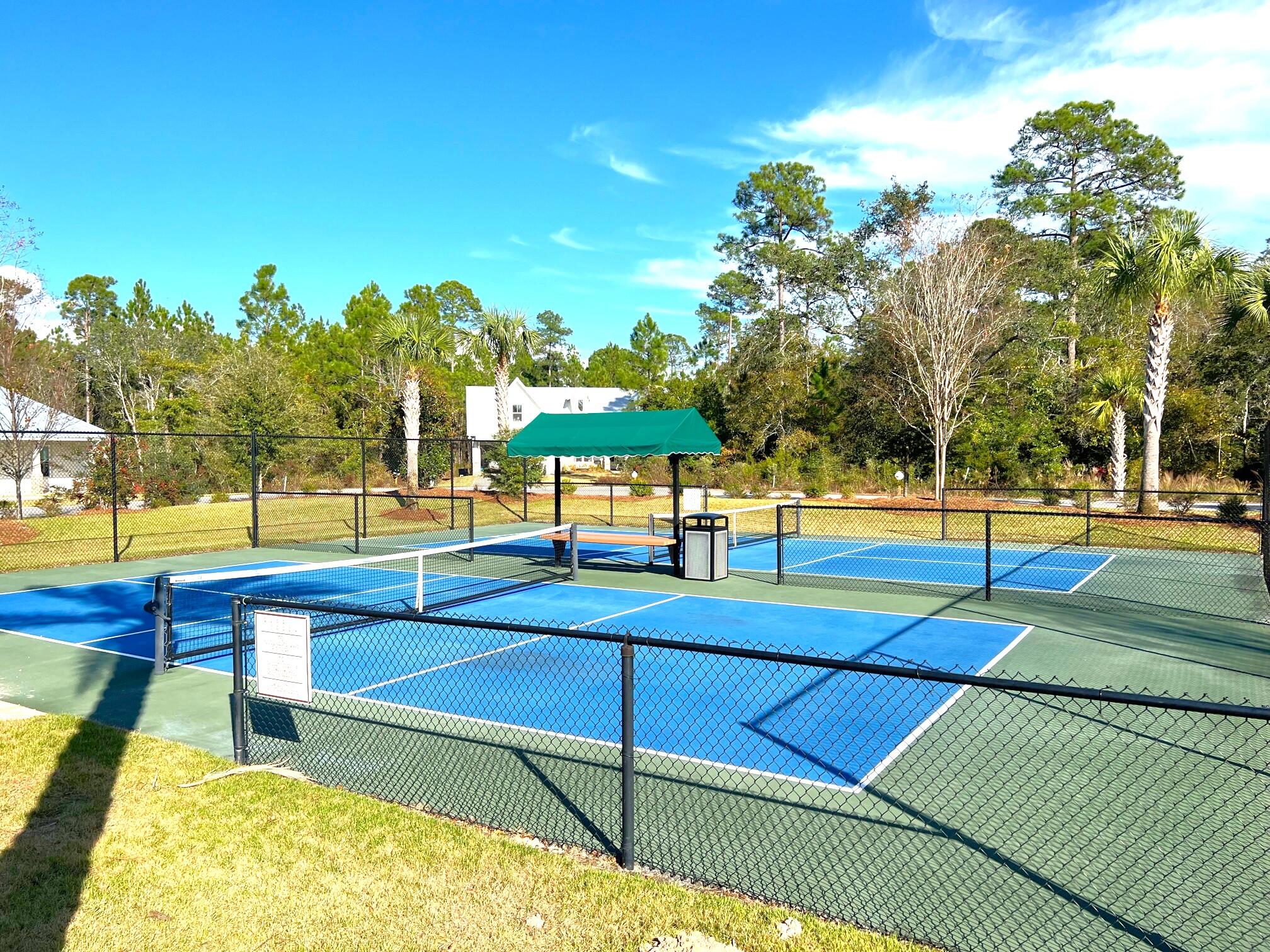Bear Creek Cottages 1st Addition - Land