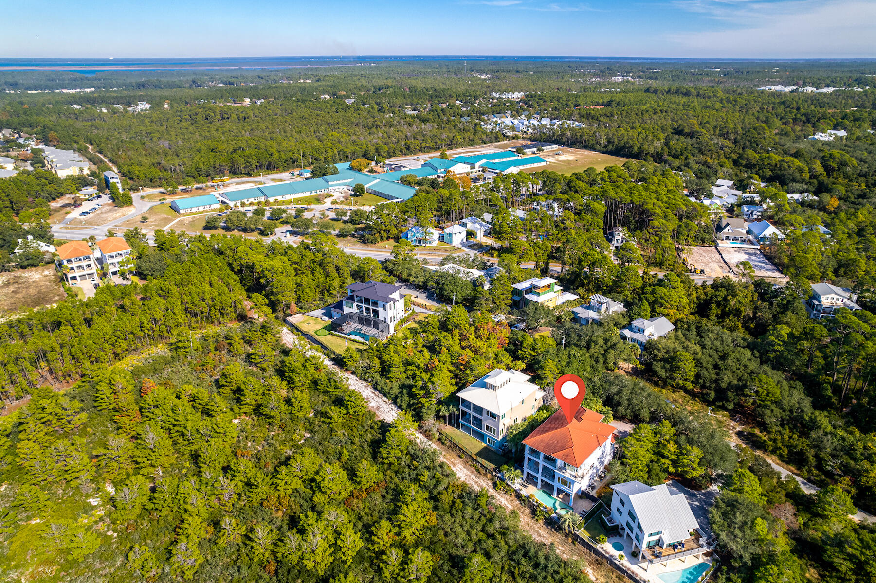 BEACH HIGHLAND - Residential