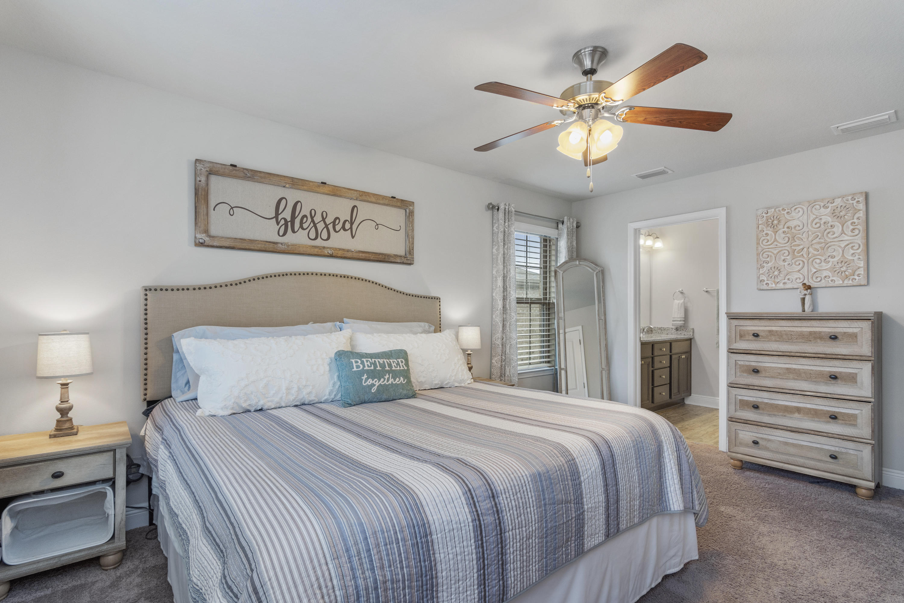 RESERVE POINTE - Residential