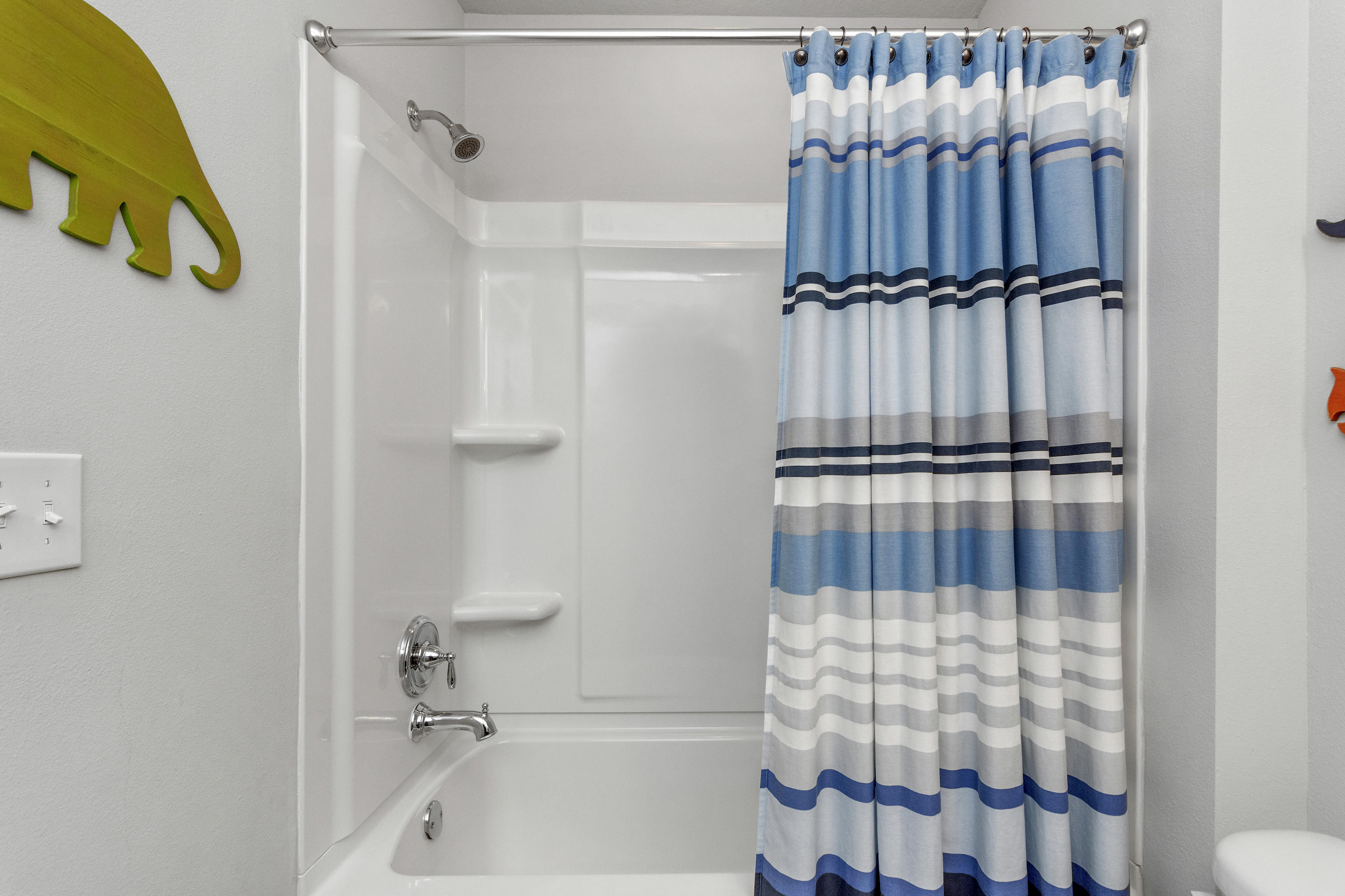 RESERVE POINTE - Residential