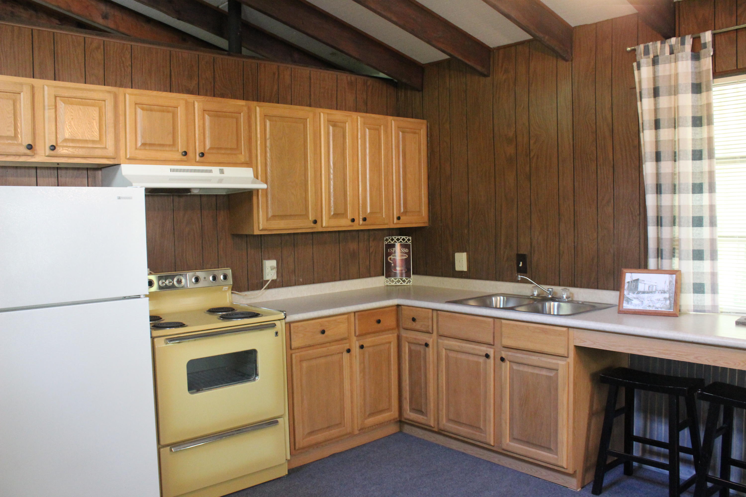 METES & BOUNDS , County , Unrestricted - Residential