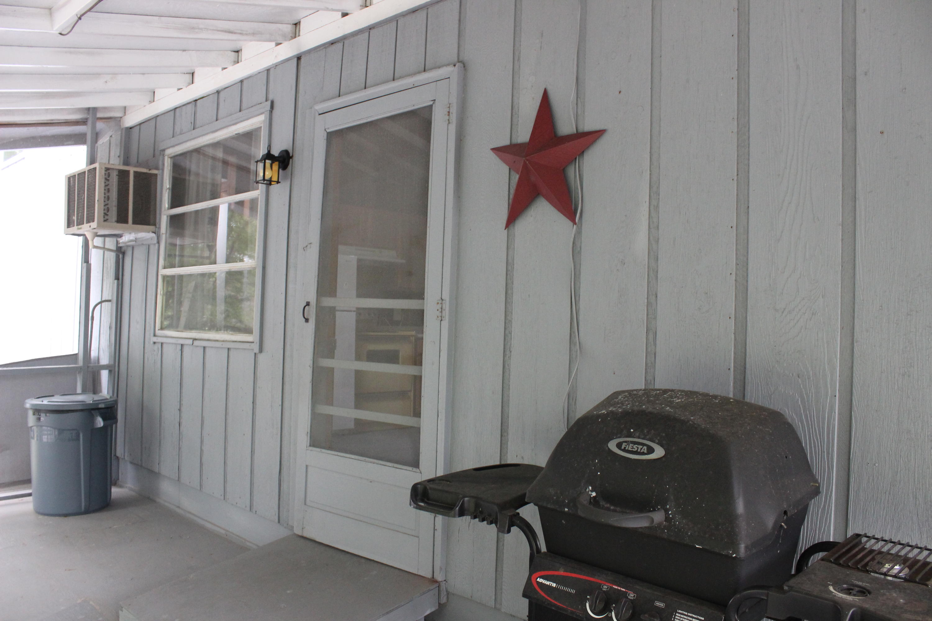 METES & BOUNDS , County , Unrestricted - Residential