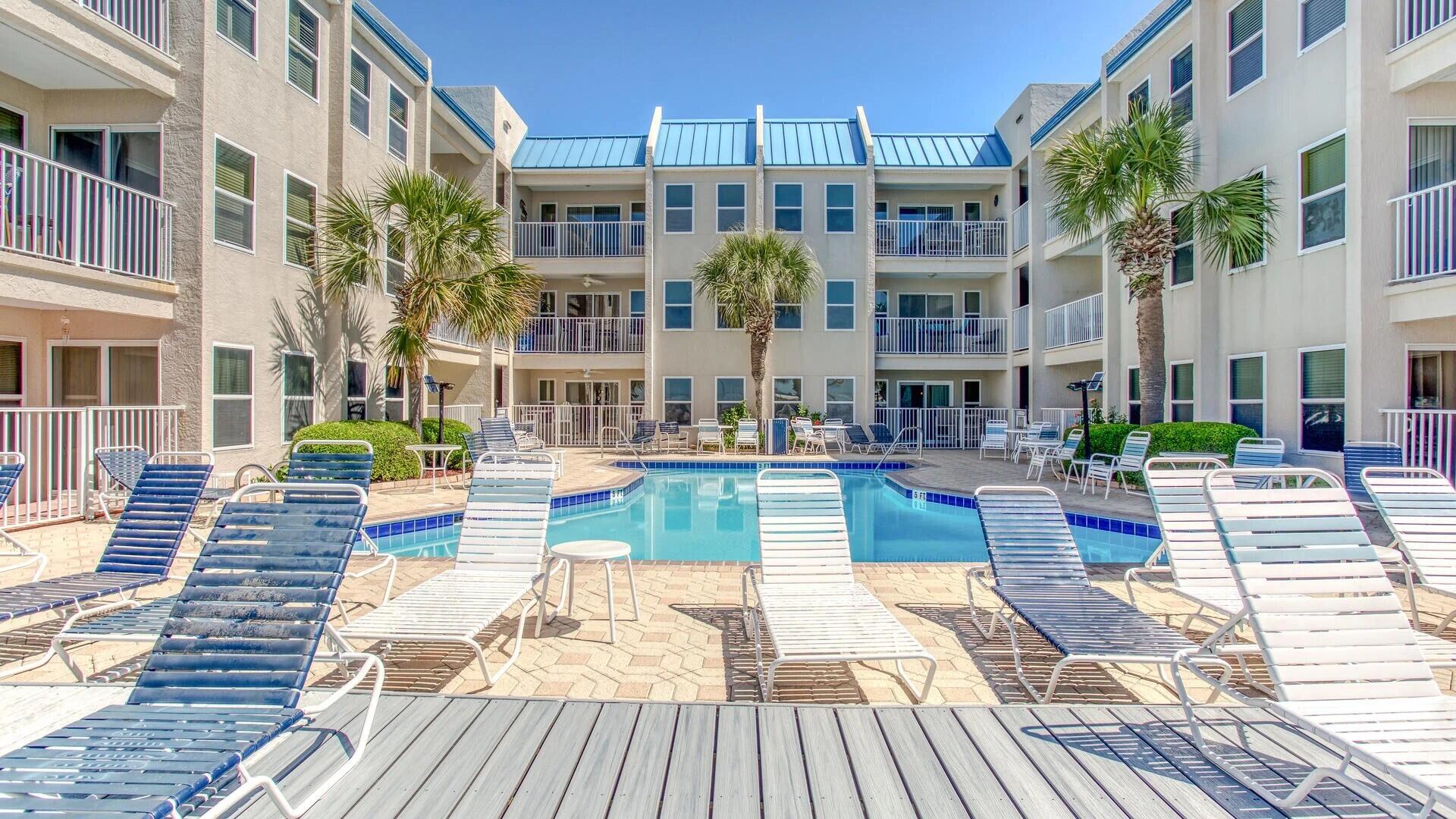 Poolside Villas Resort - Residential