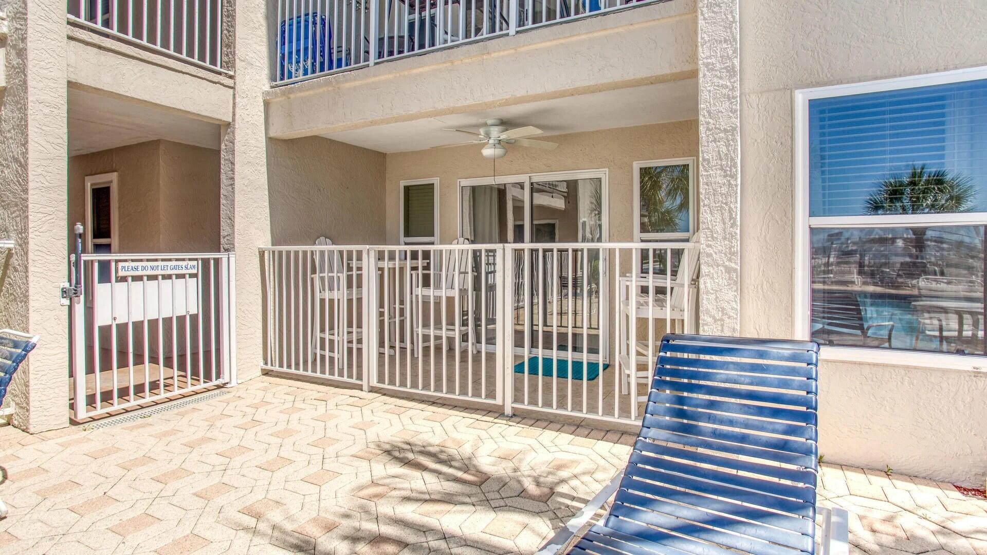 Poolside Villas Resort - Residential
