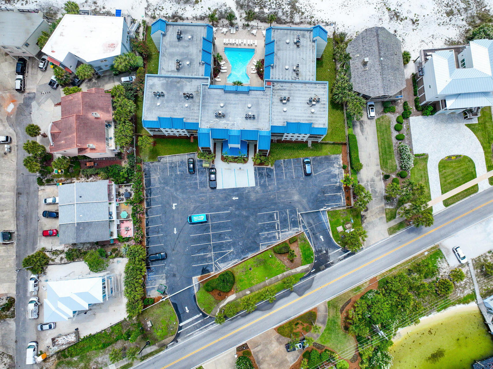 Poolside Villas Resort - Residential