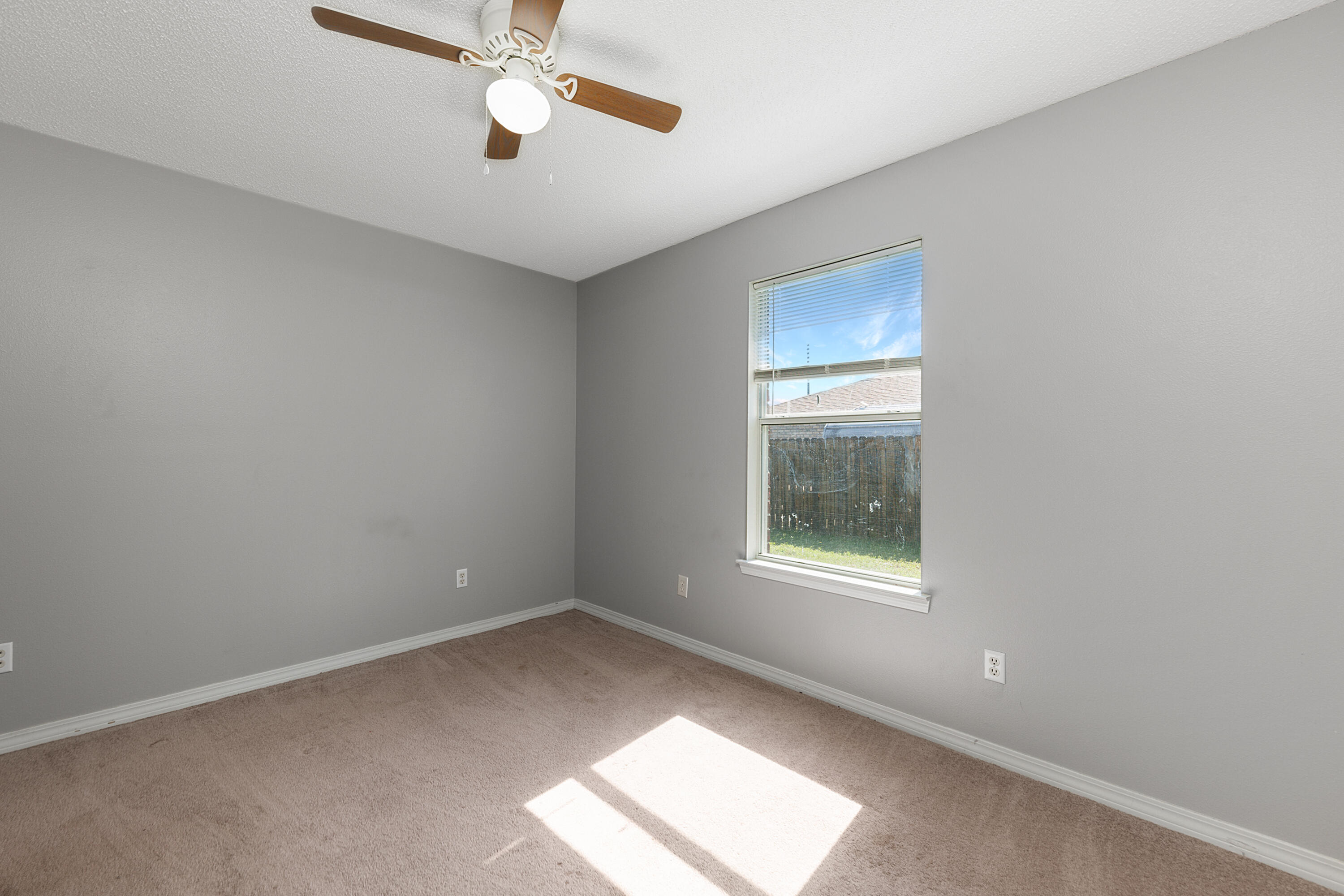 WESTVIEW ESTATES PH 1 - Residential