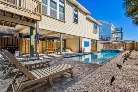 A home in Pensacola Beach