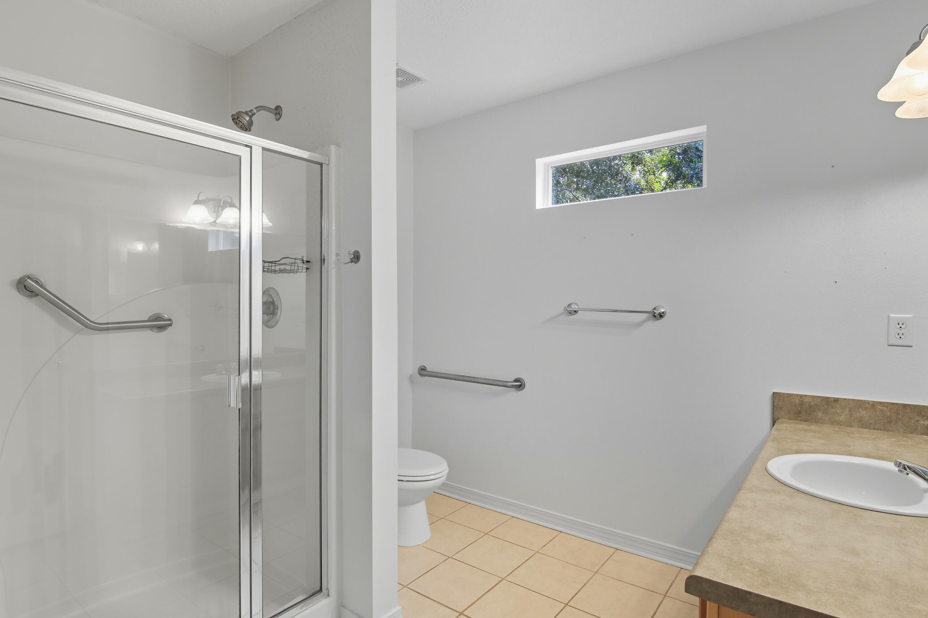 LAGRANGE SHORES - Residential