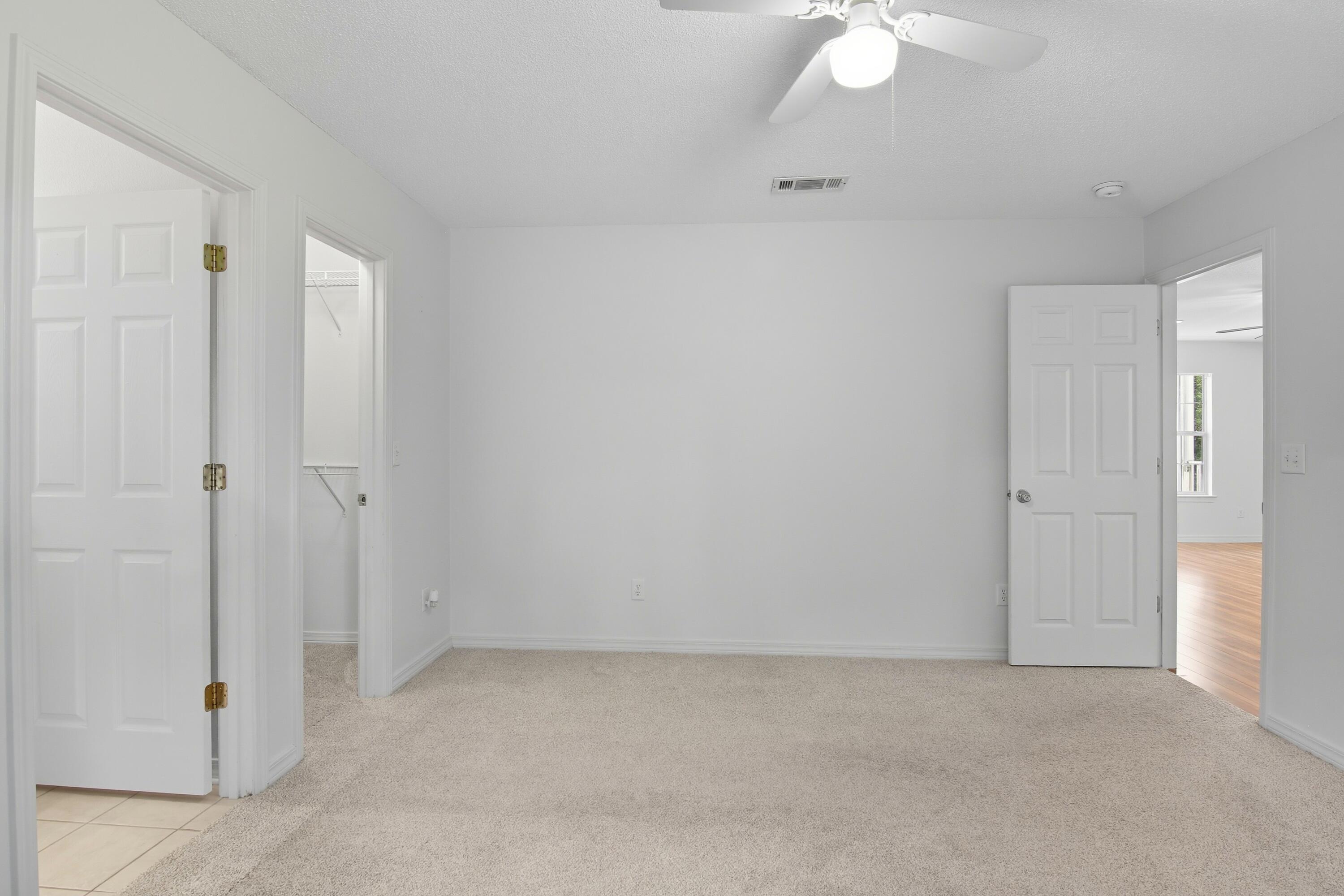 LAGRANGE SHORES - Residential