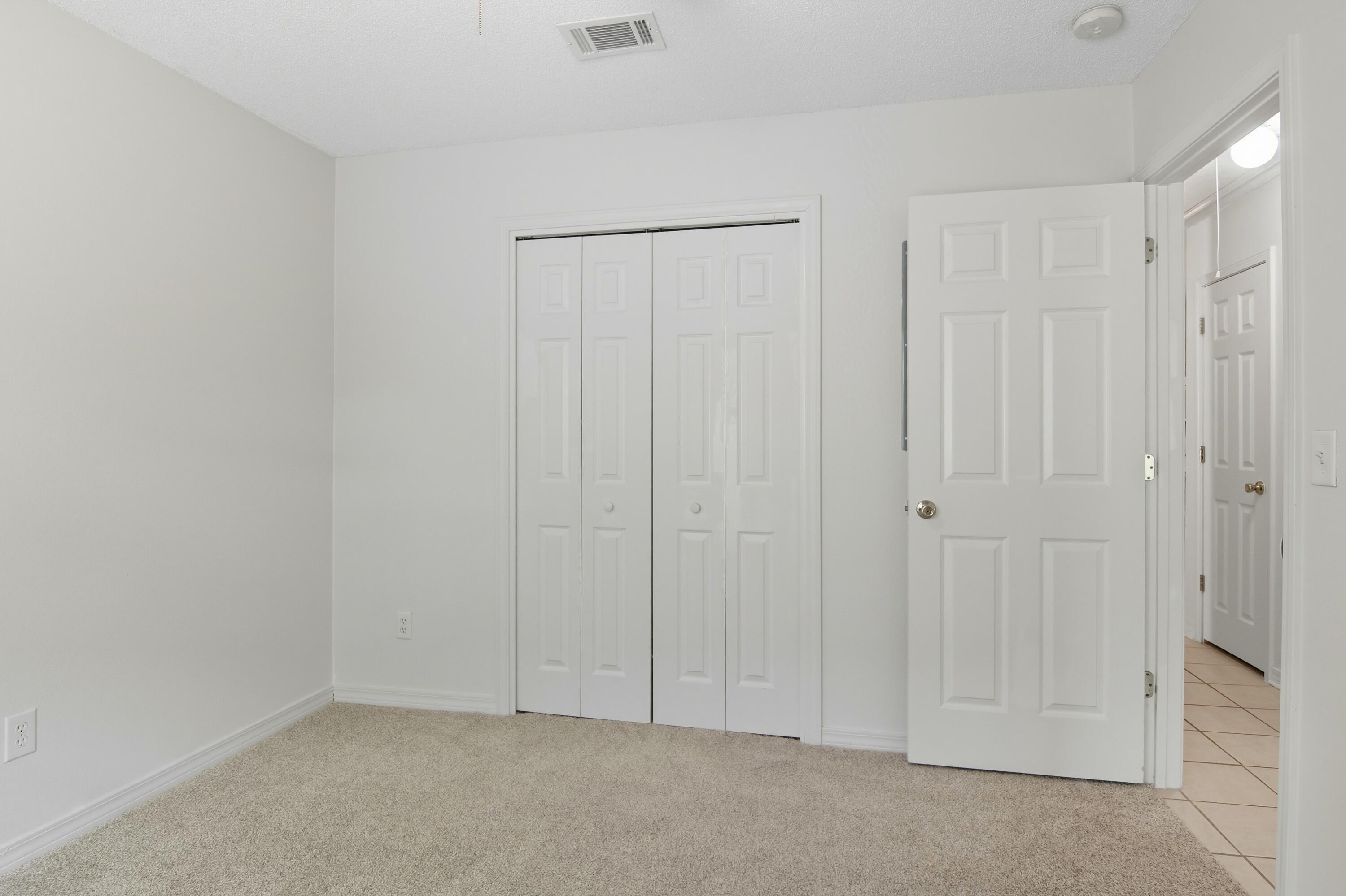 LAGRANGE SHORES - Residential